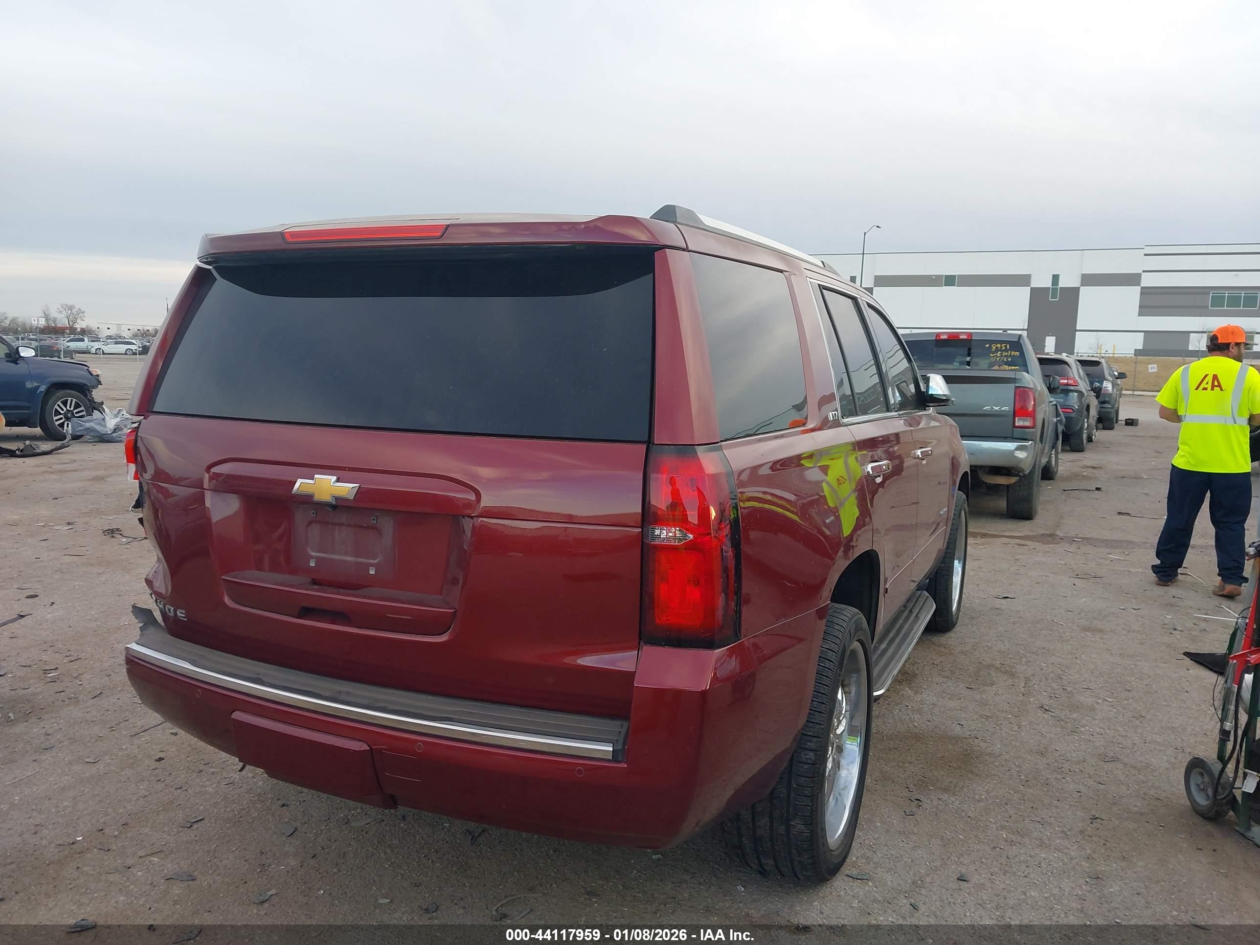 CHEVROLET TAHOE image 4