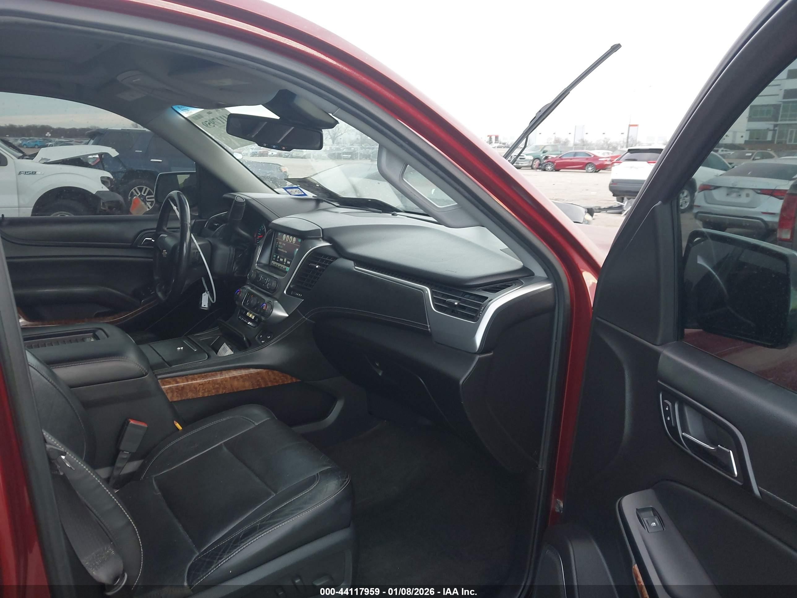 CHEVROLET TAHOE image 5