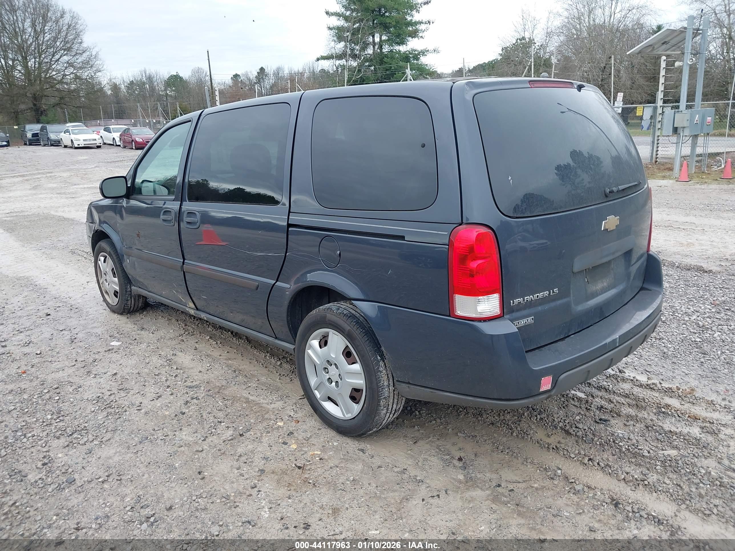 CHEVROLET UPLANDER image 3