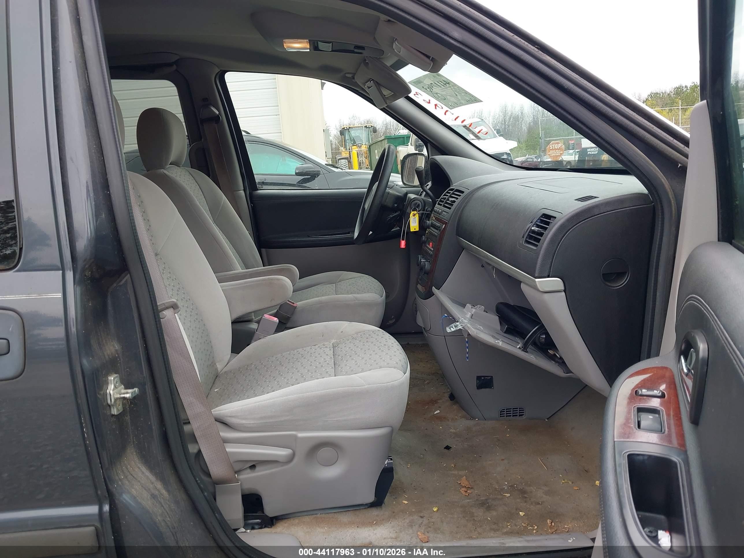 CHEVROLET UPLANDER image 5
