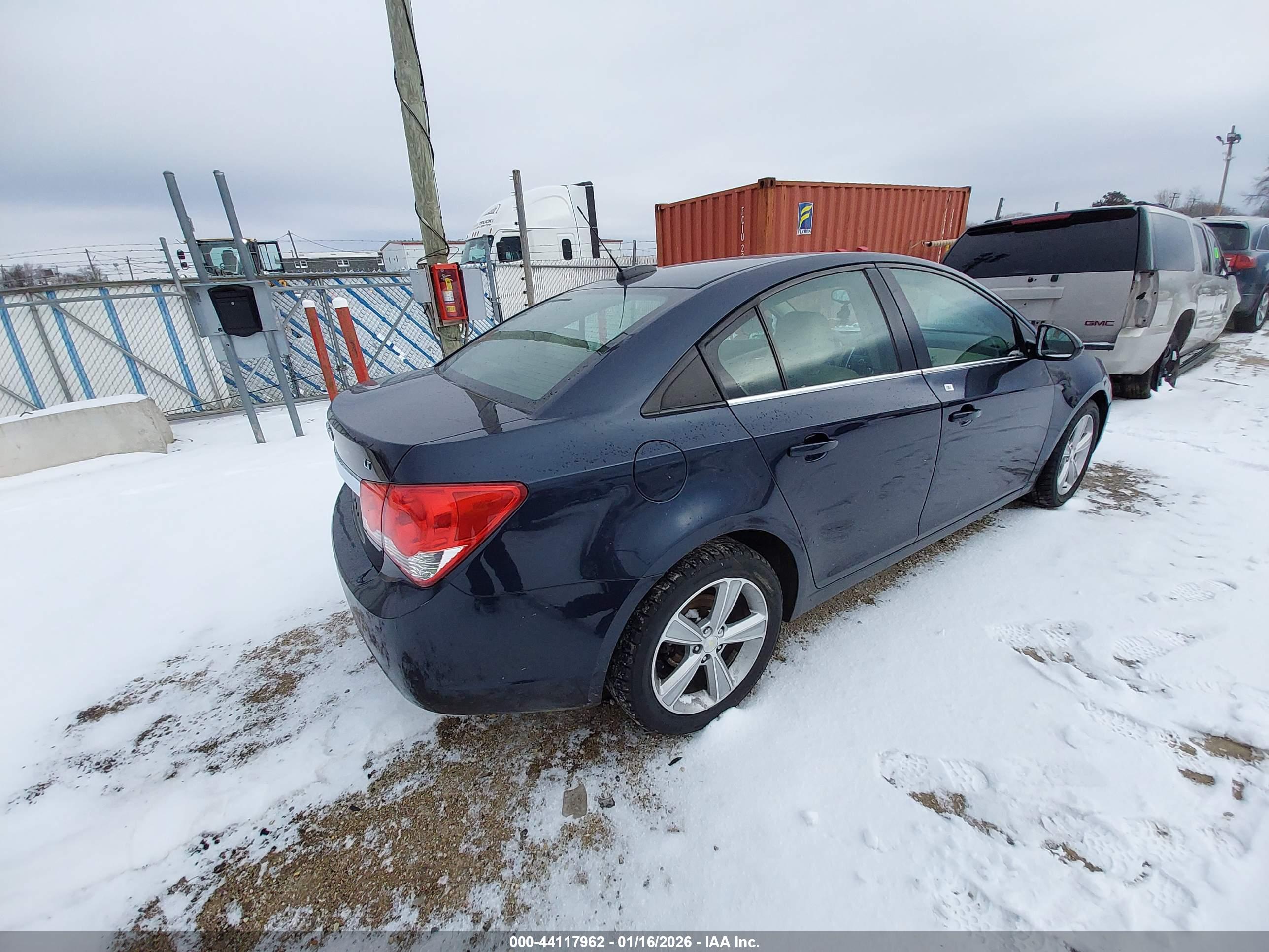 CHEVROLET CRUZE image 4
