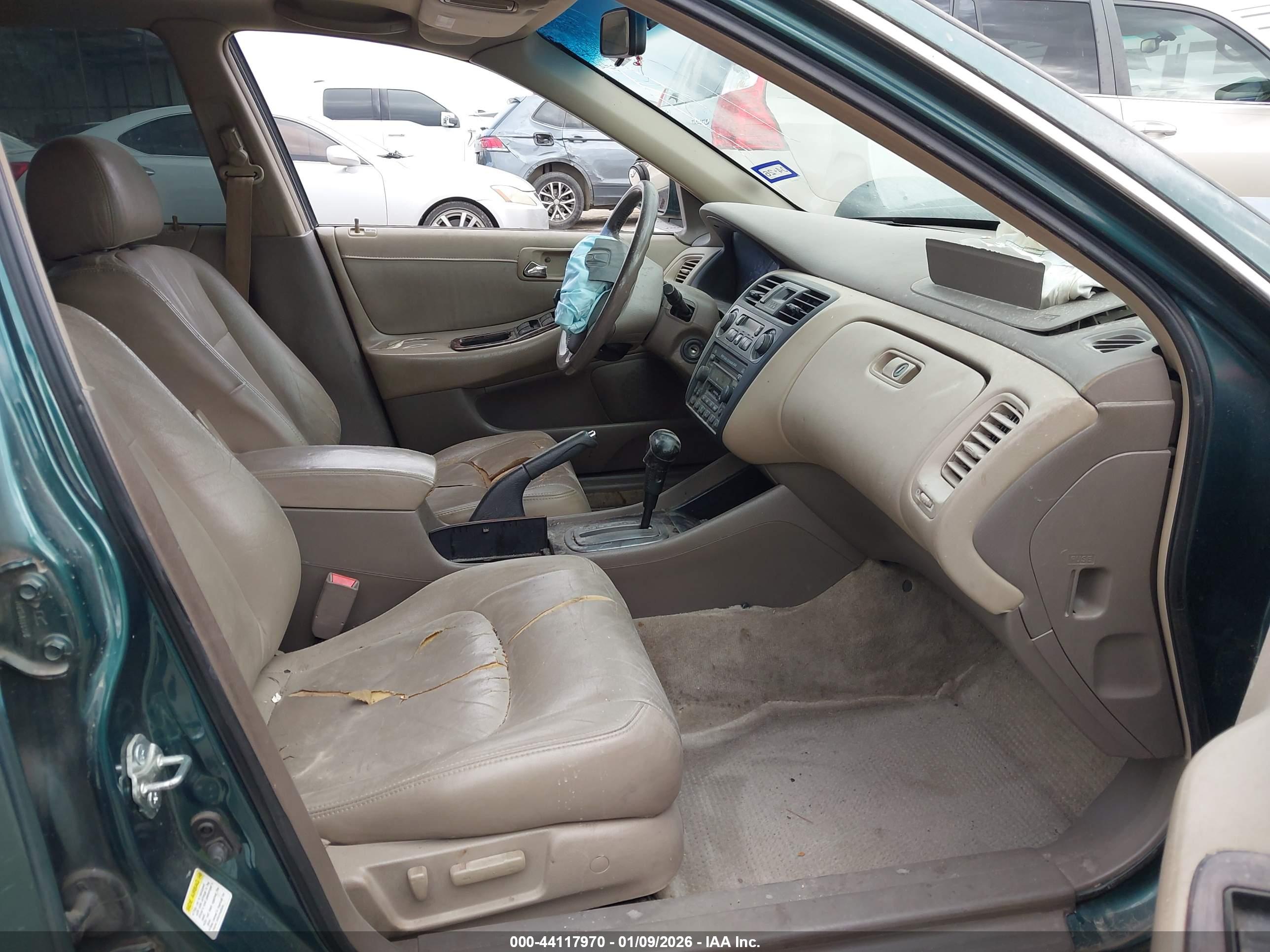 HONDA ACCORD image 5