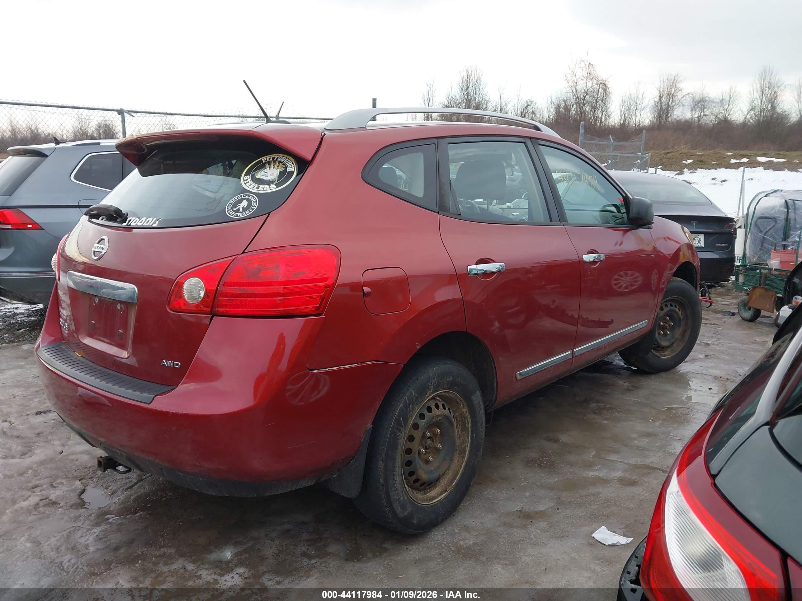 NISSAN ROGUE image 4
