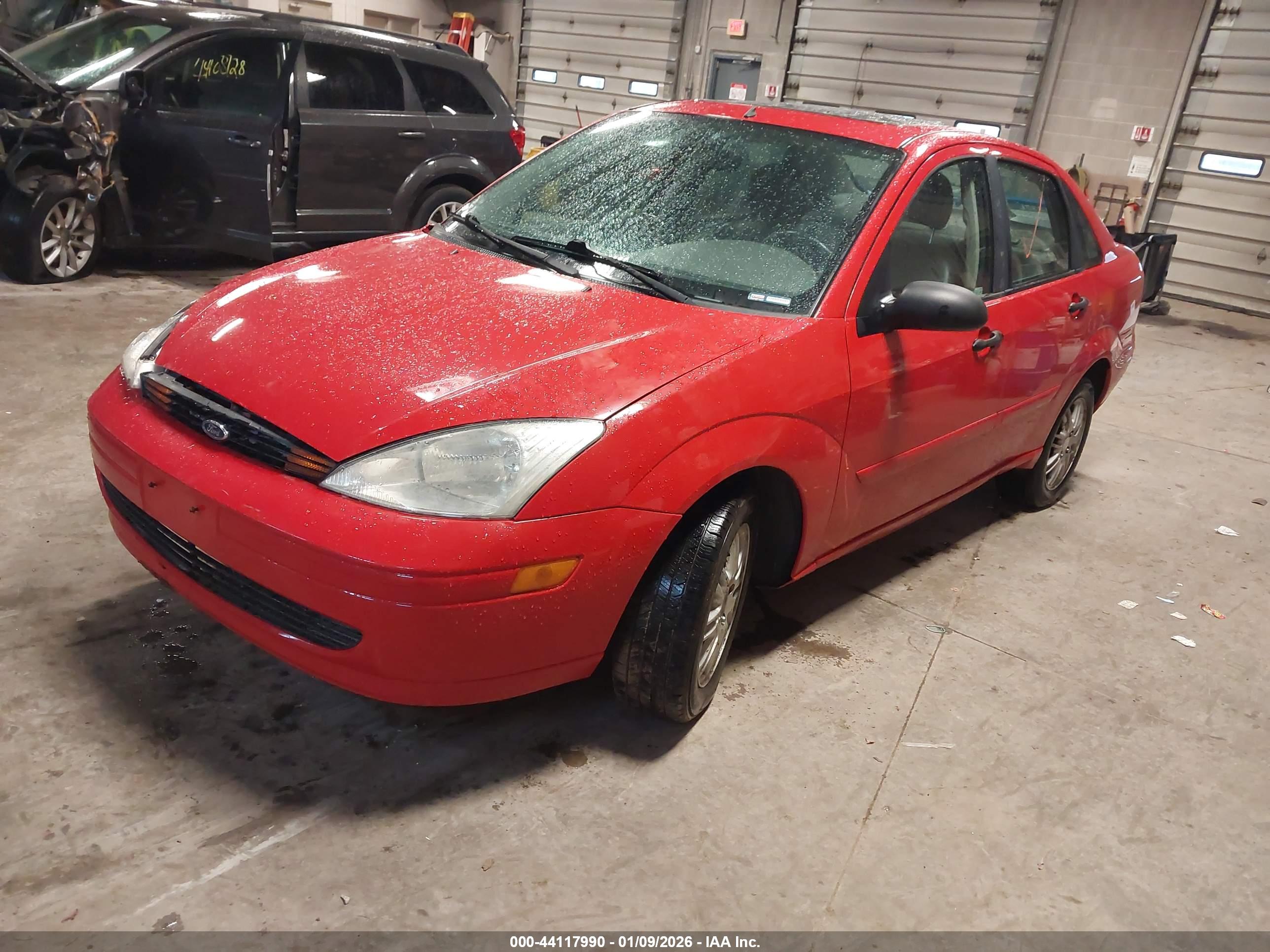 FORD FOCUS image 2