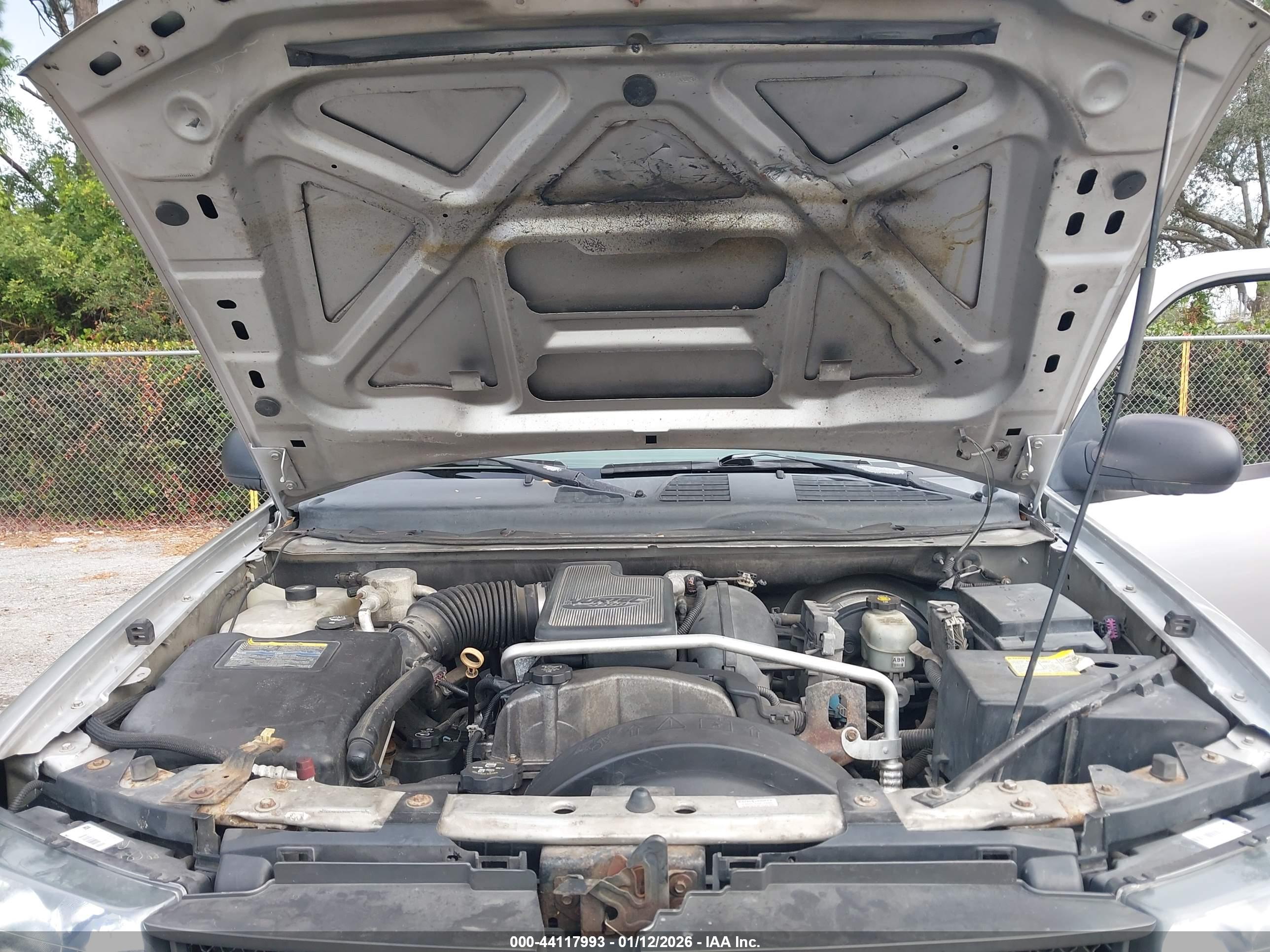 CHEVROLET TRAILBLAZER image 10