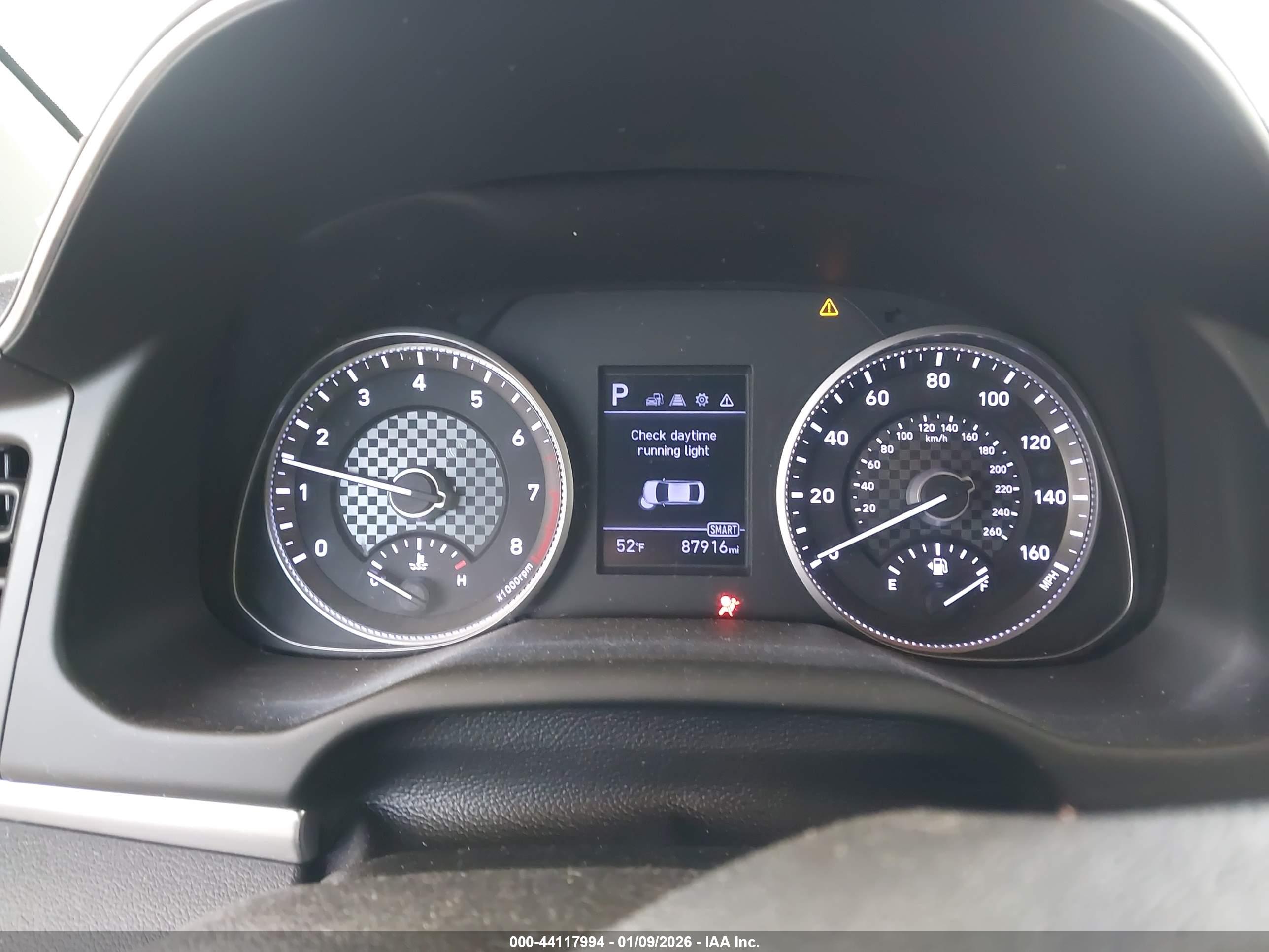HYUNDAI ELANTRA image 7