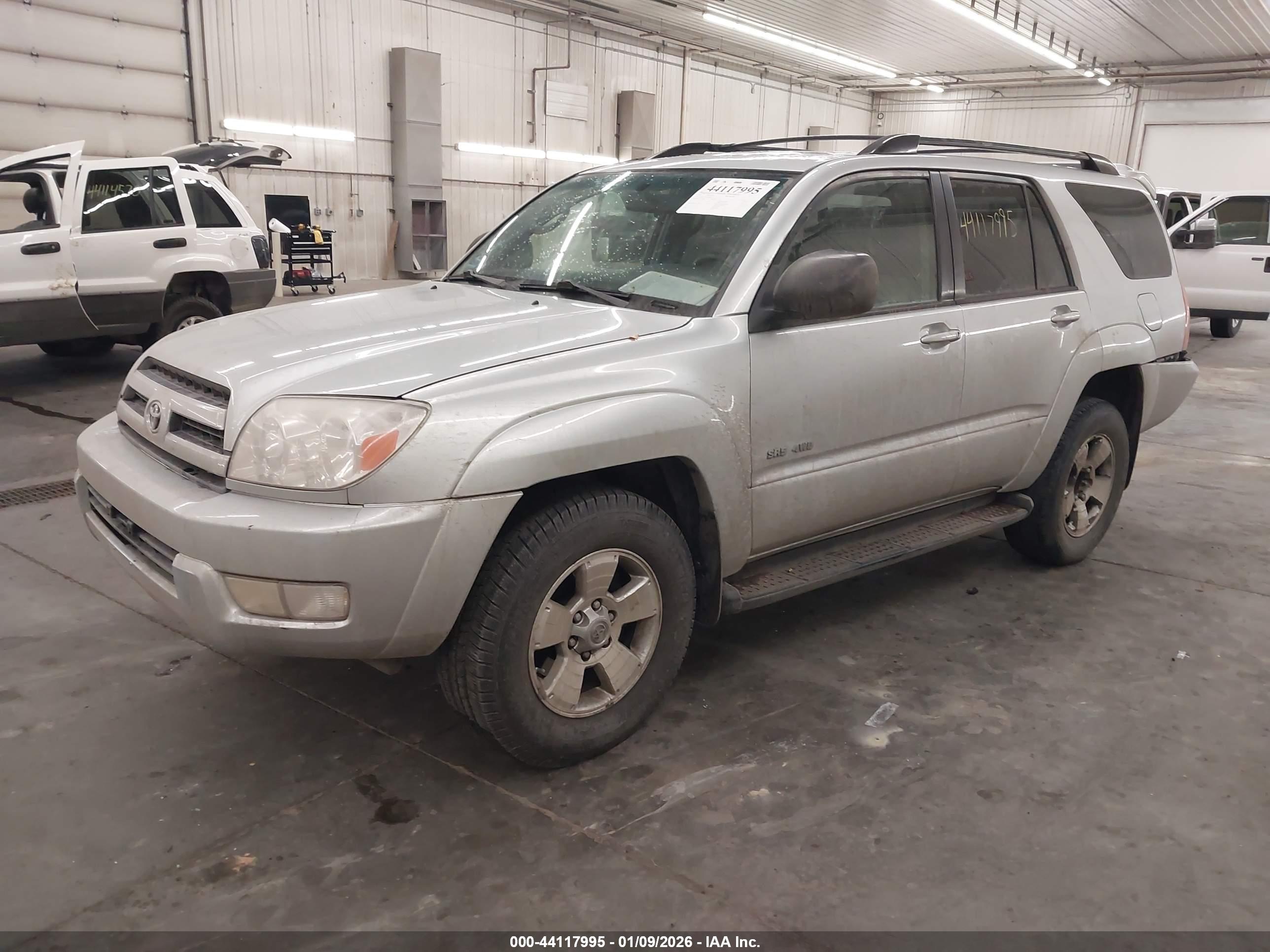 TOYOTA 4RUNNER image 2