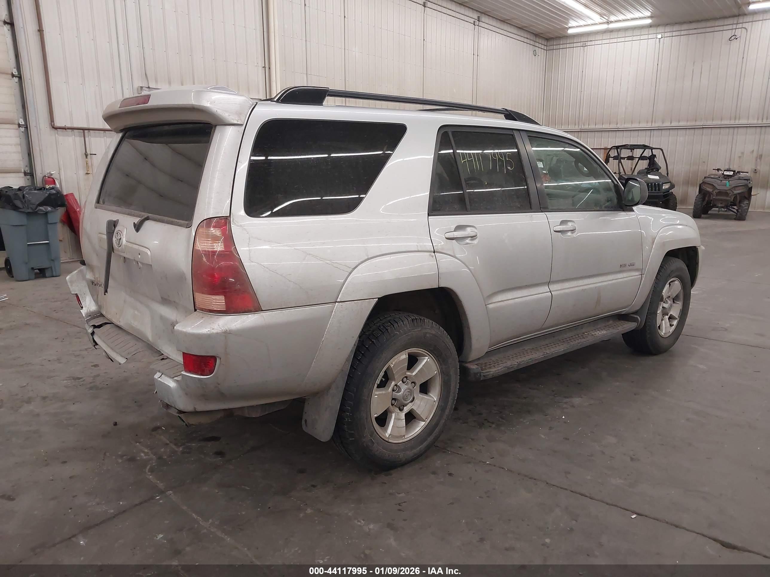 TOYOTA 4RUNNER image 4