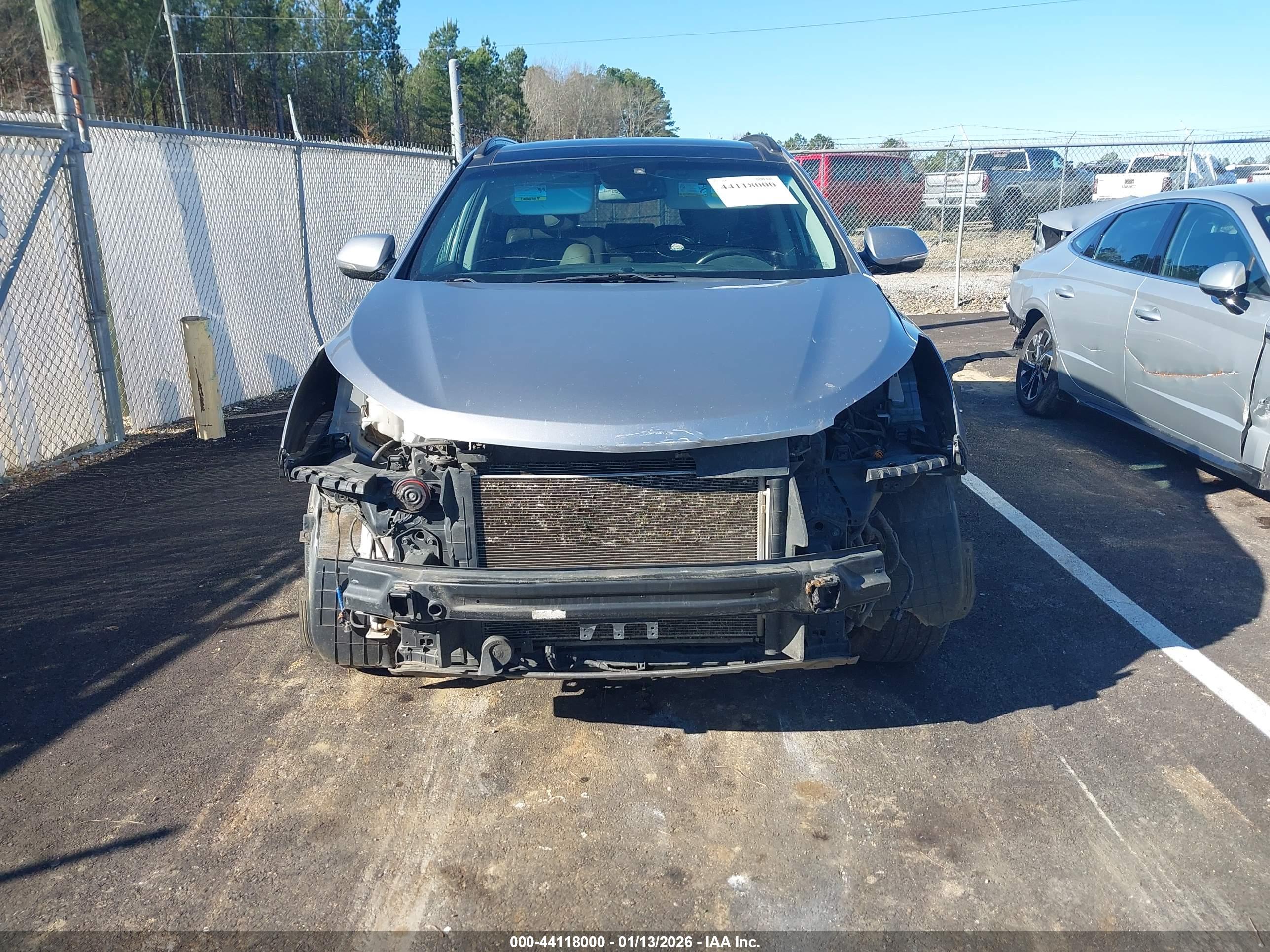 HYUNDAI SANTA image 6