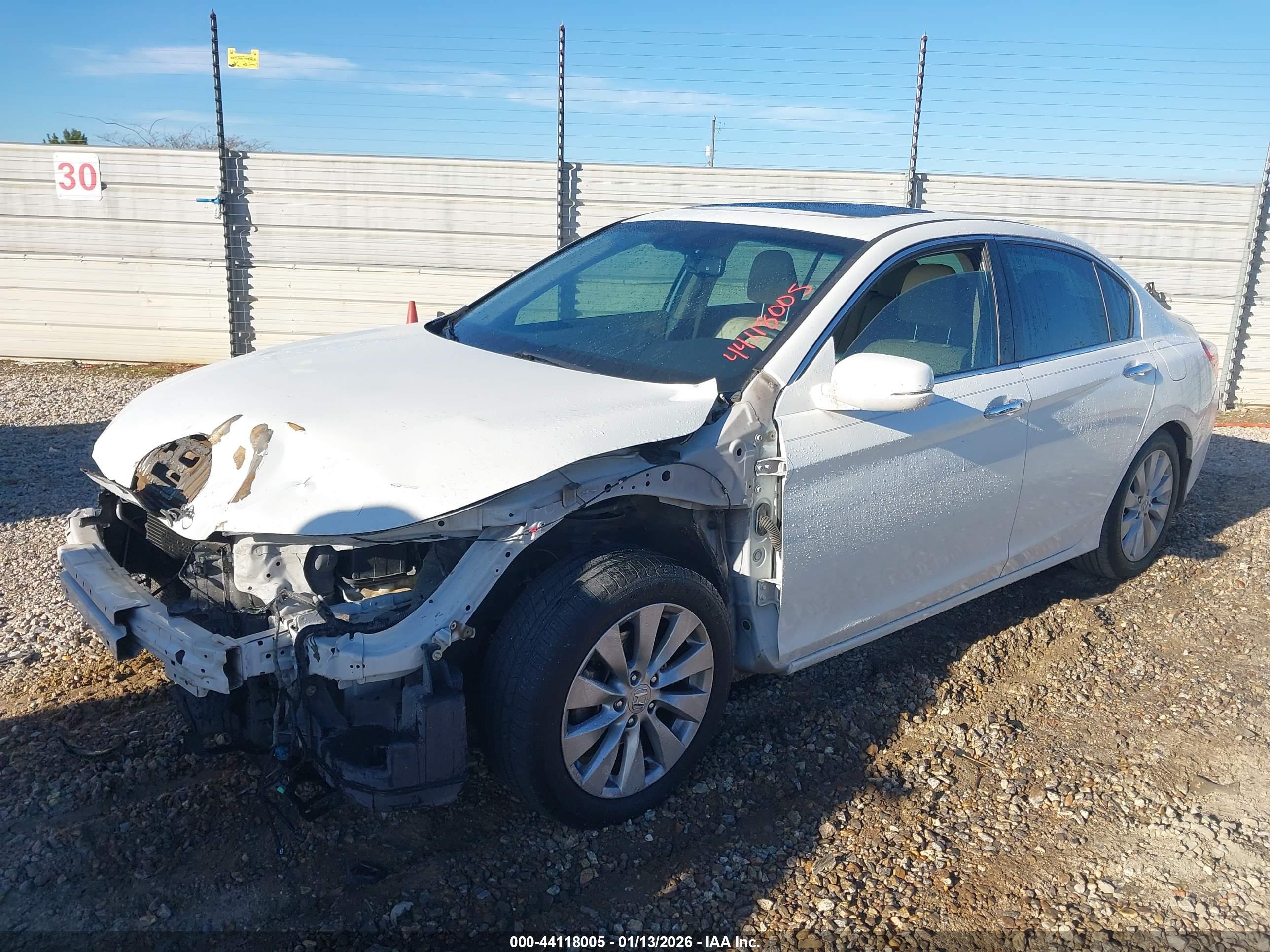 HONDA ACCORD image 2