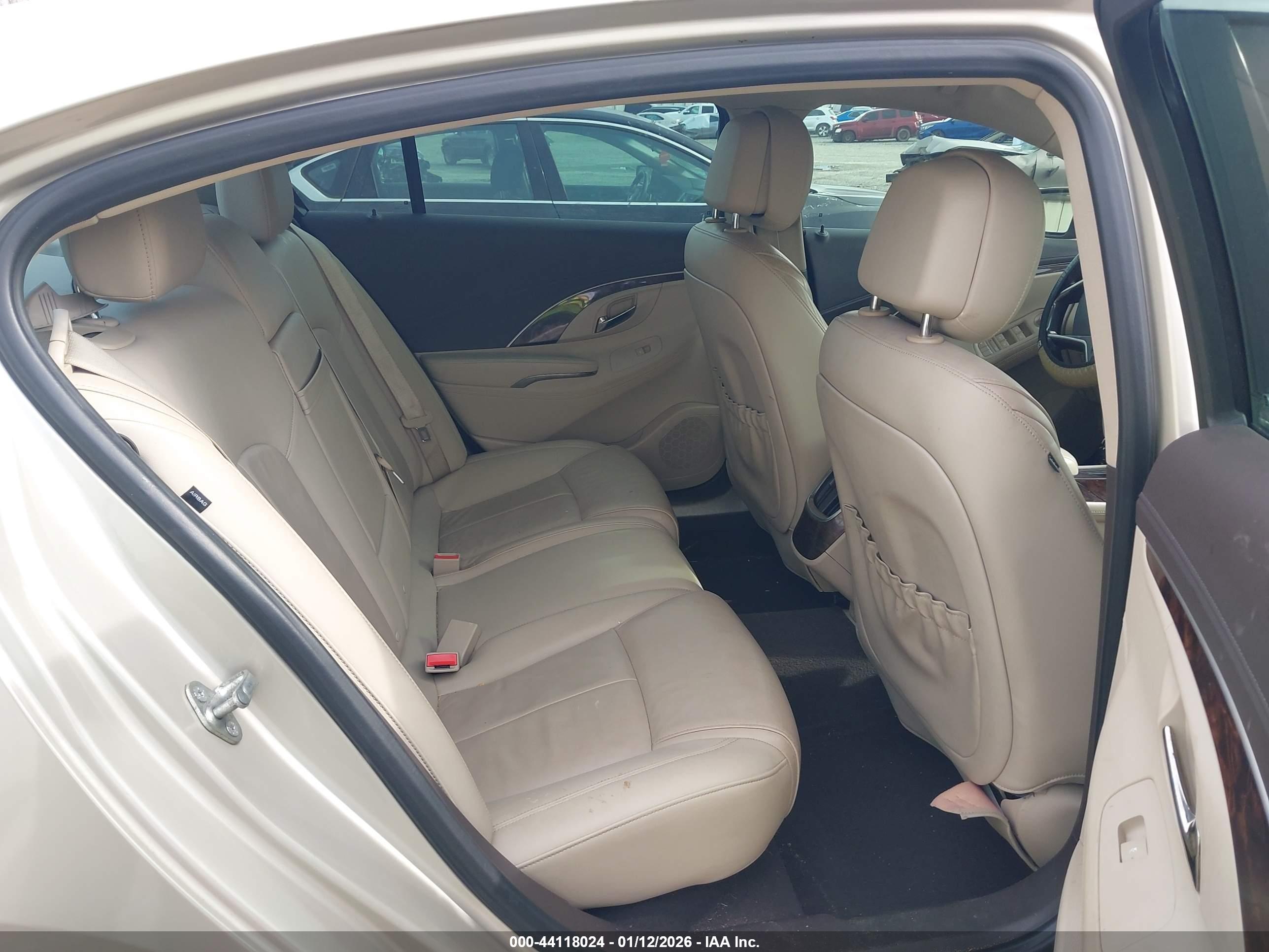 BUICK LACROSSE image 8