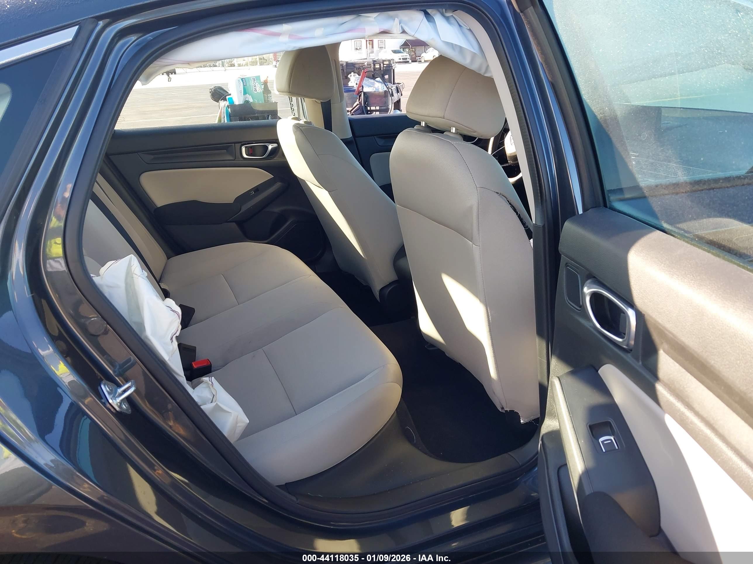 HONDA CIVIC image 8