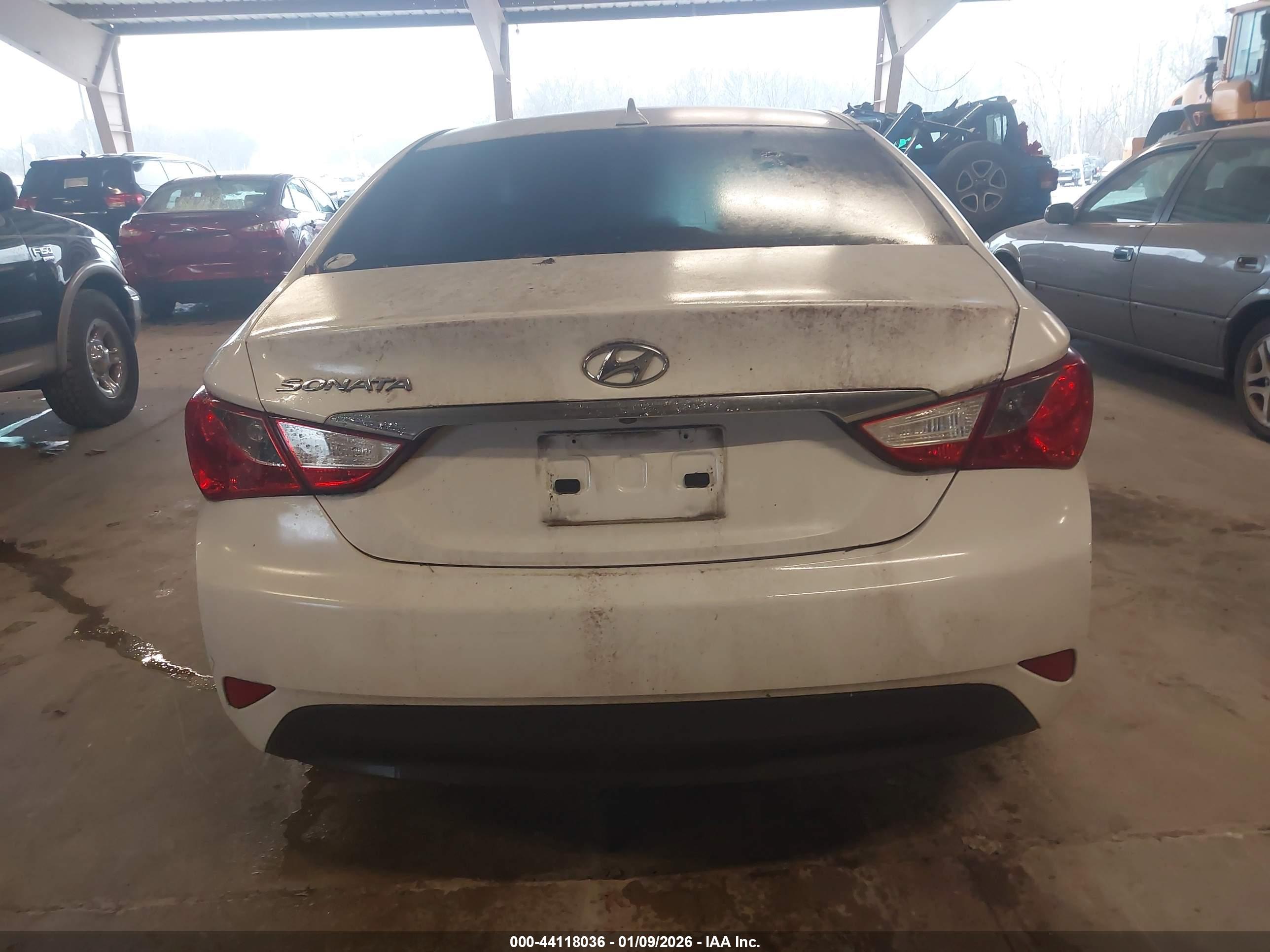HYUNDAI SONATA image 6