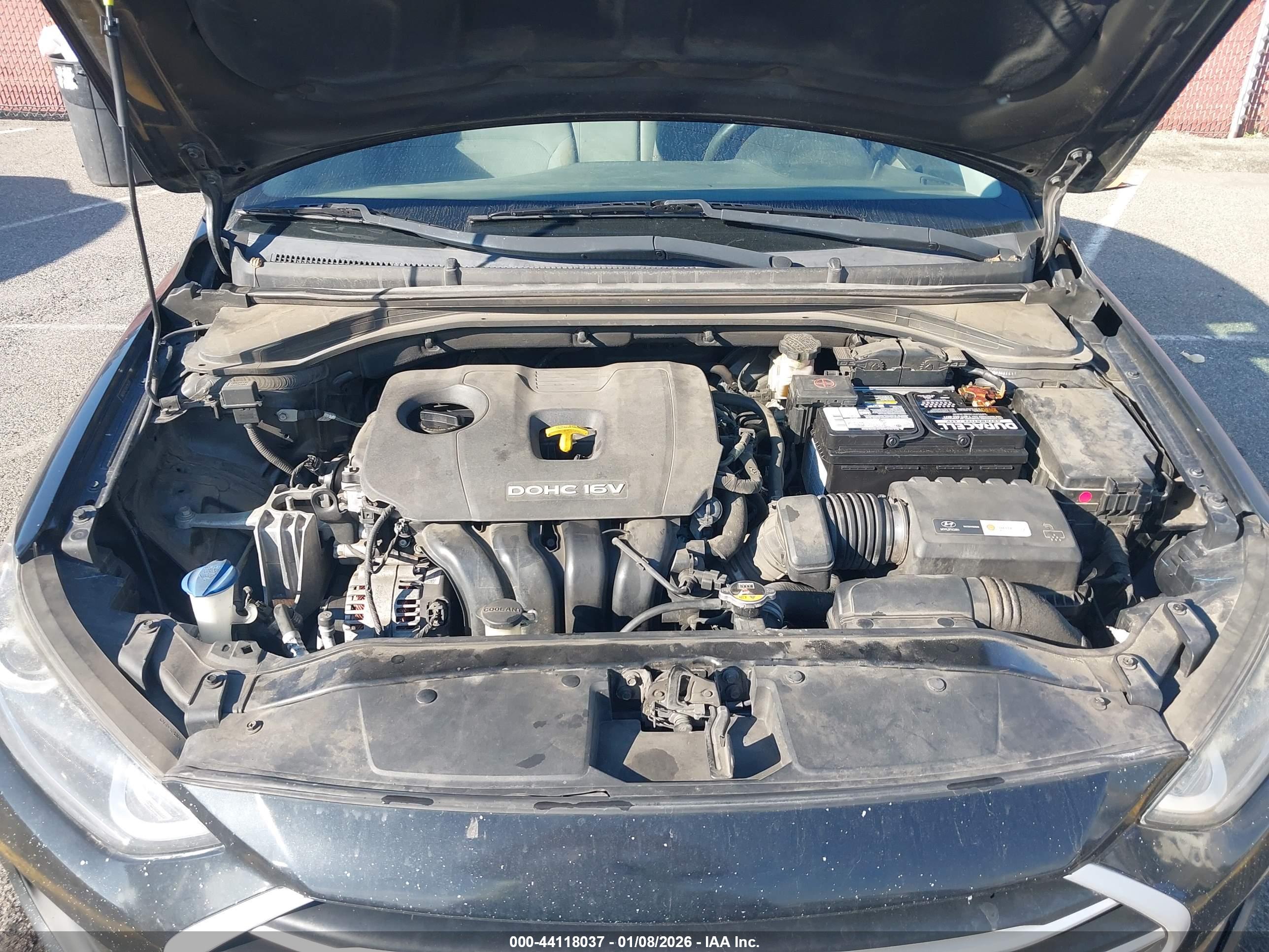 HYUNDAI ELANTRA image 10