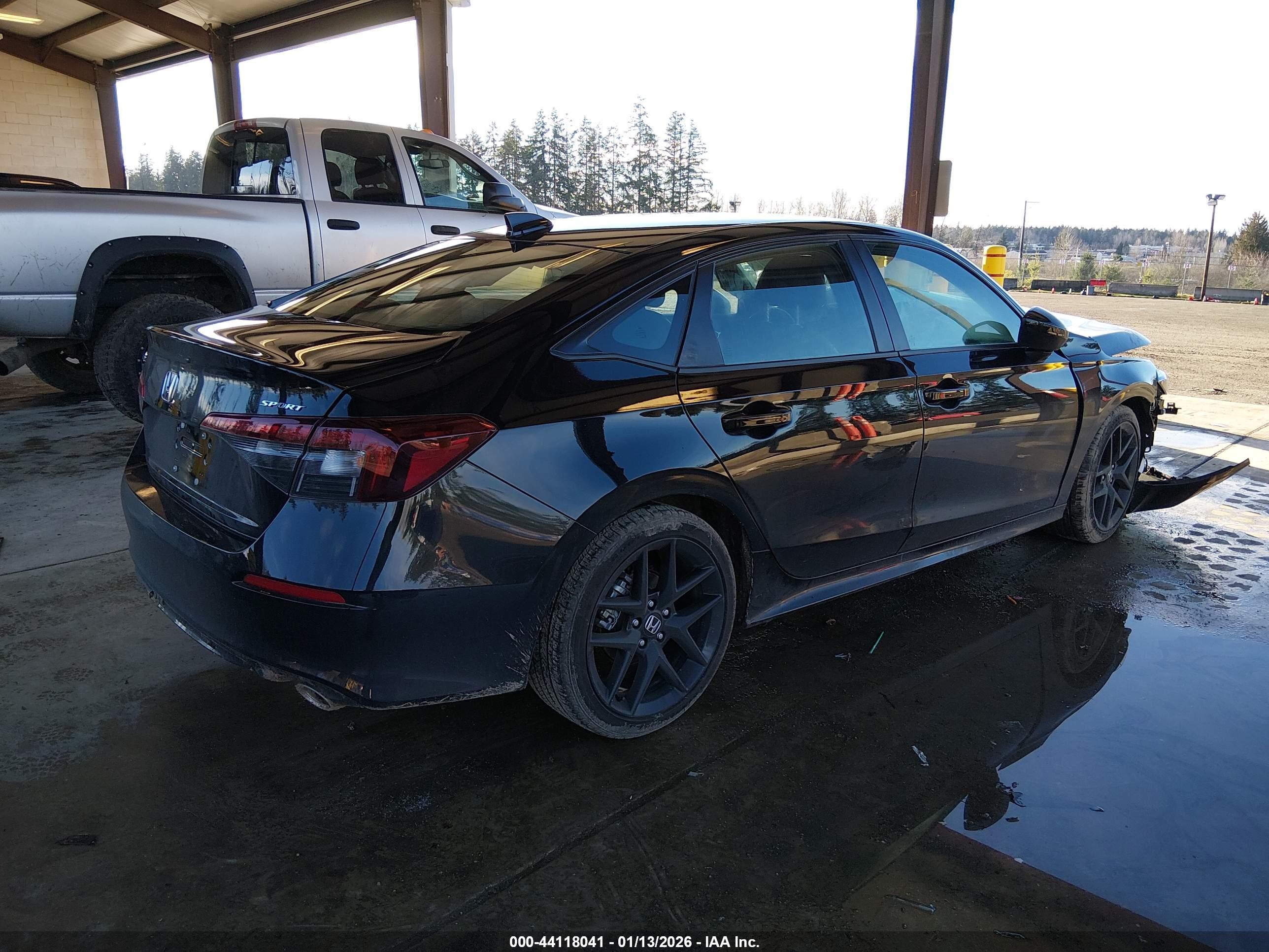 HONDA CIVIC image 4