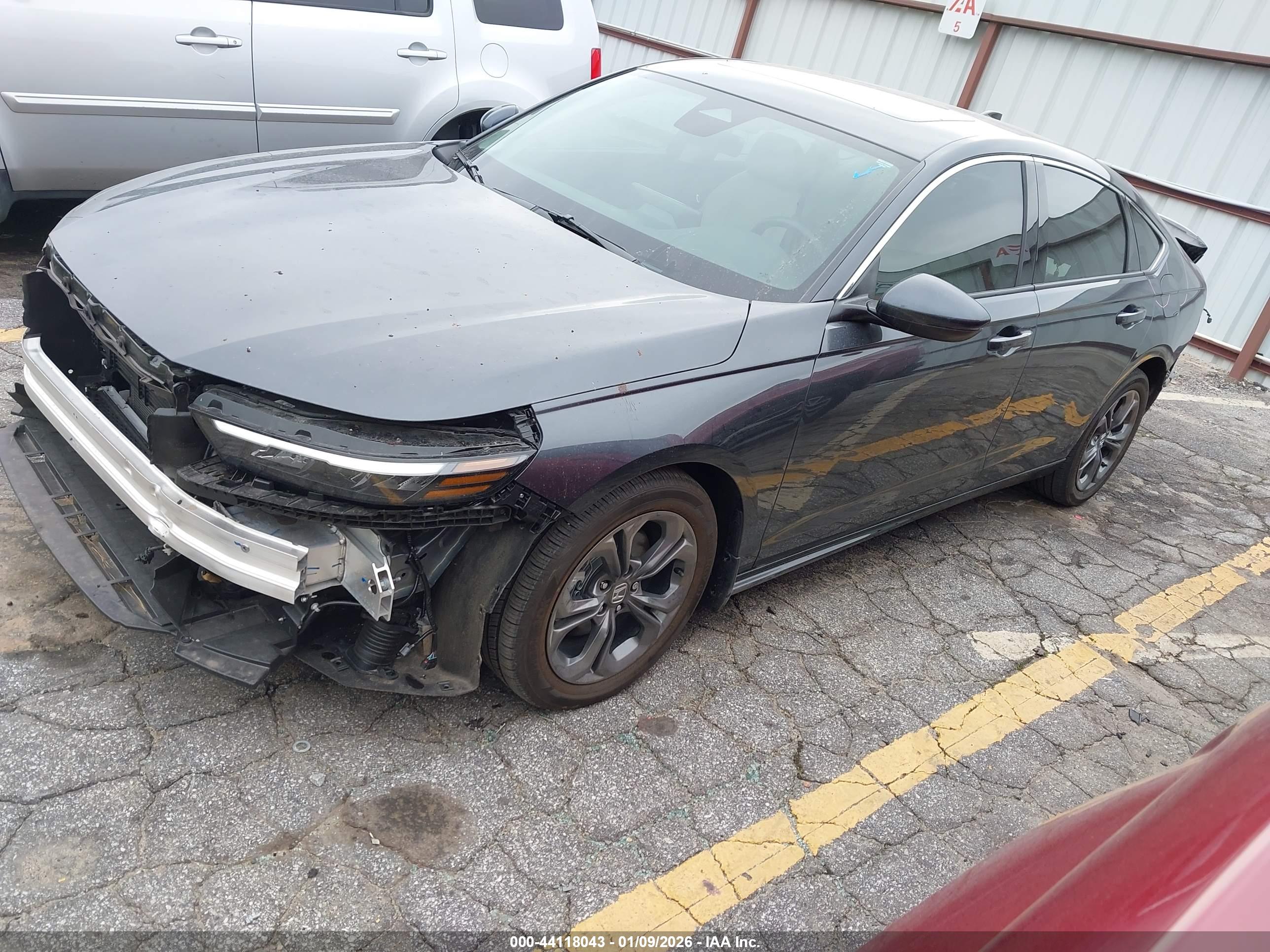 HONDA ACCORD image 2