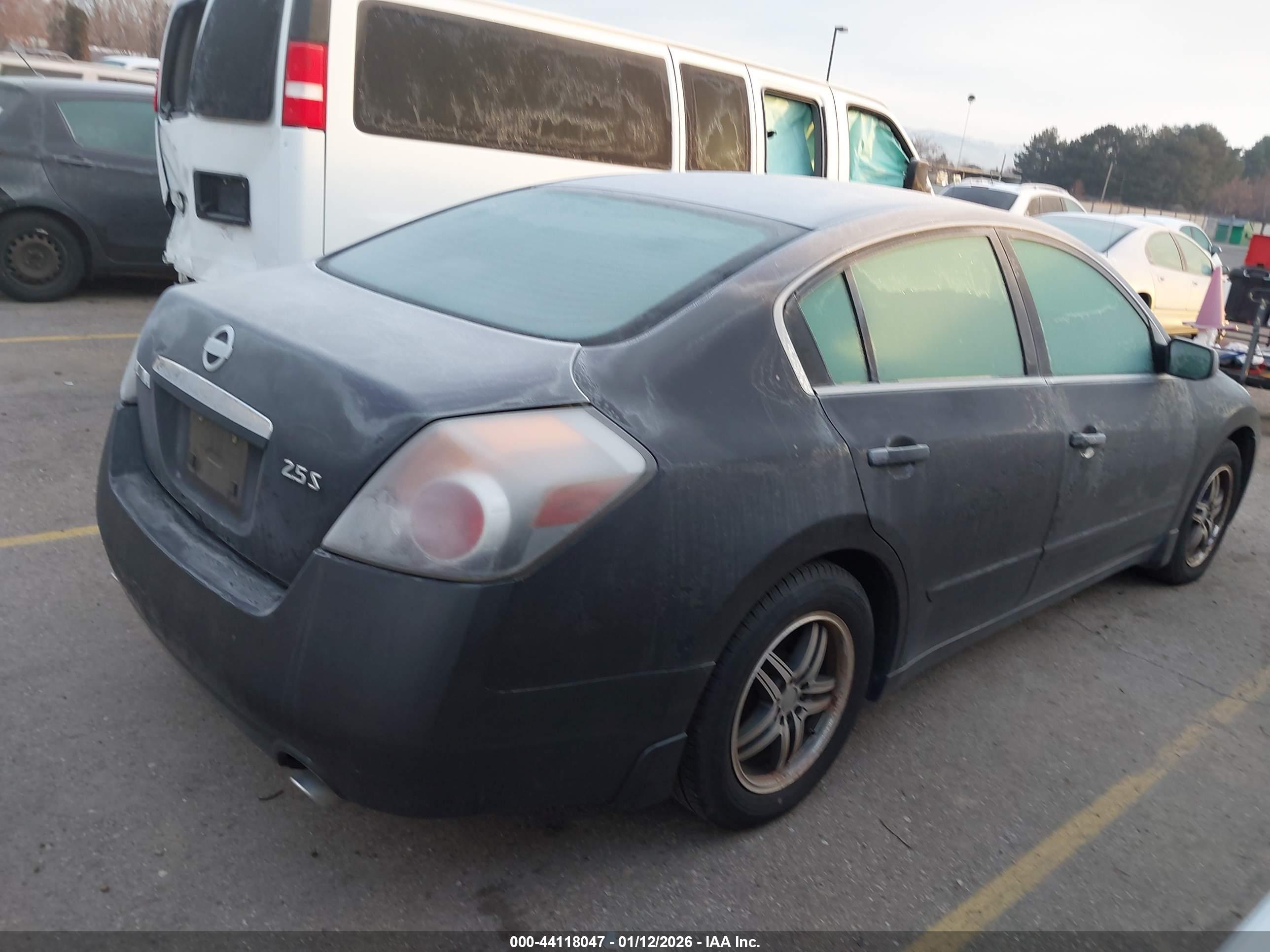 NISSAN ALTIMA image 4