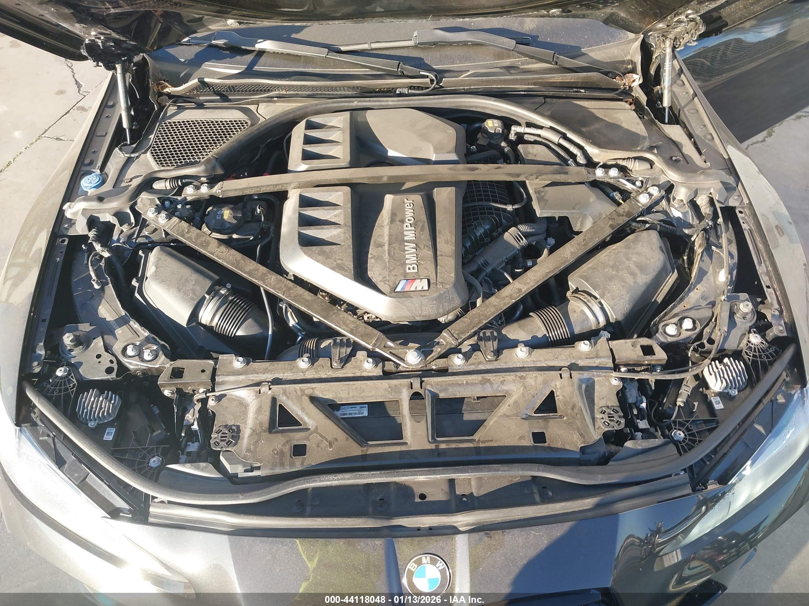 BMW M4 image 10