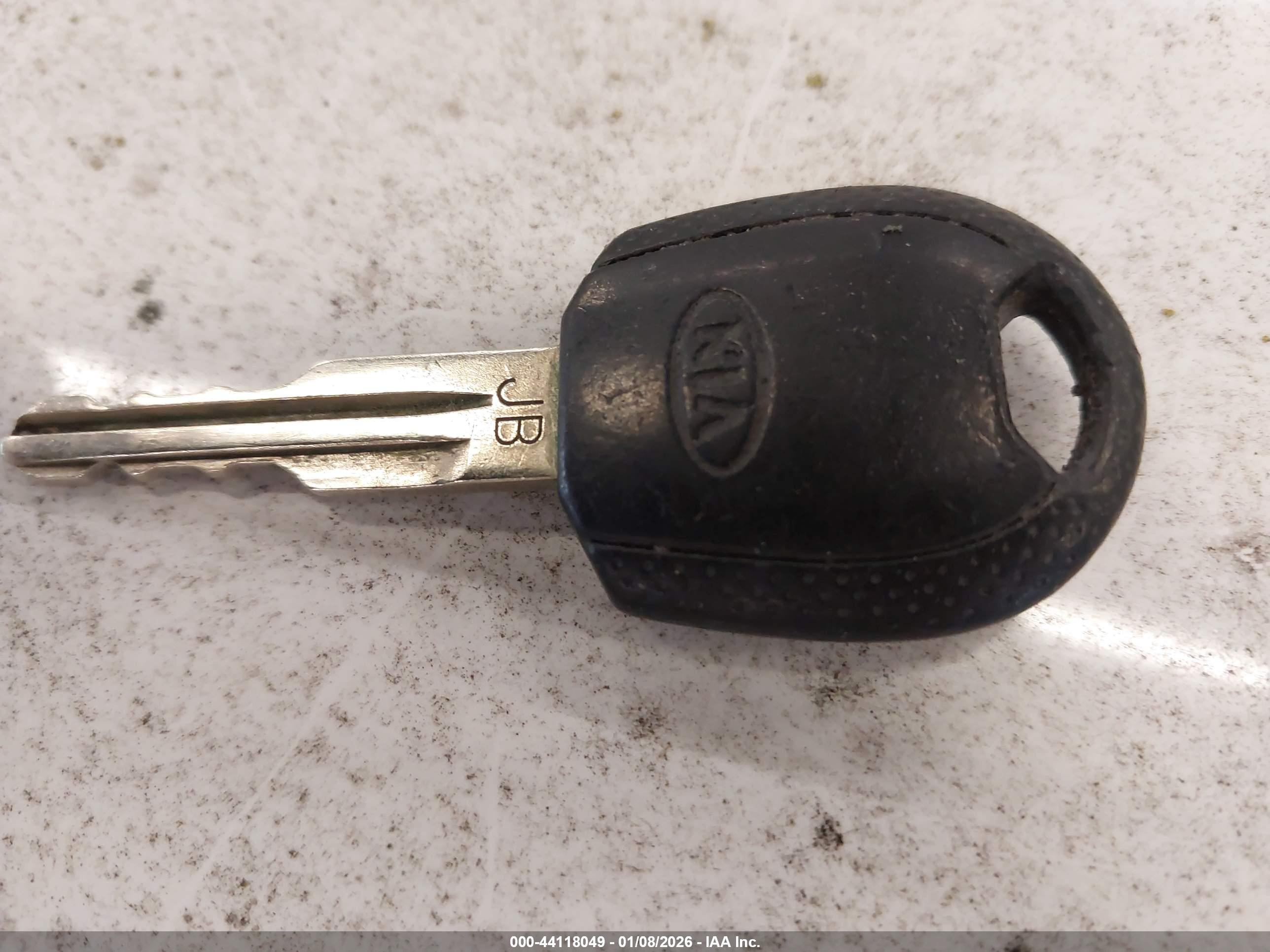 KIA RIO image 11