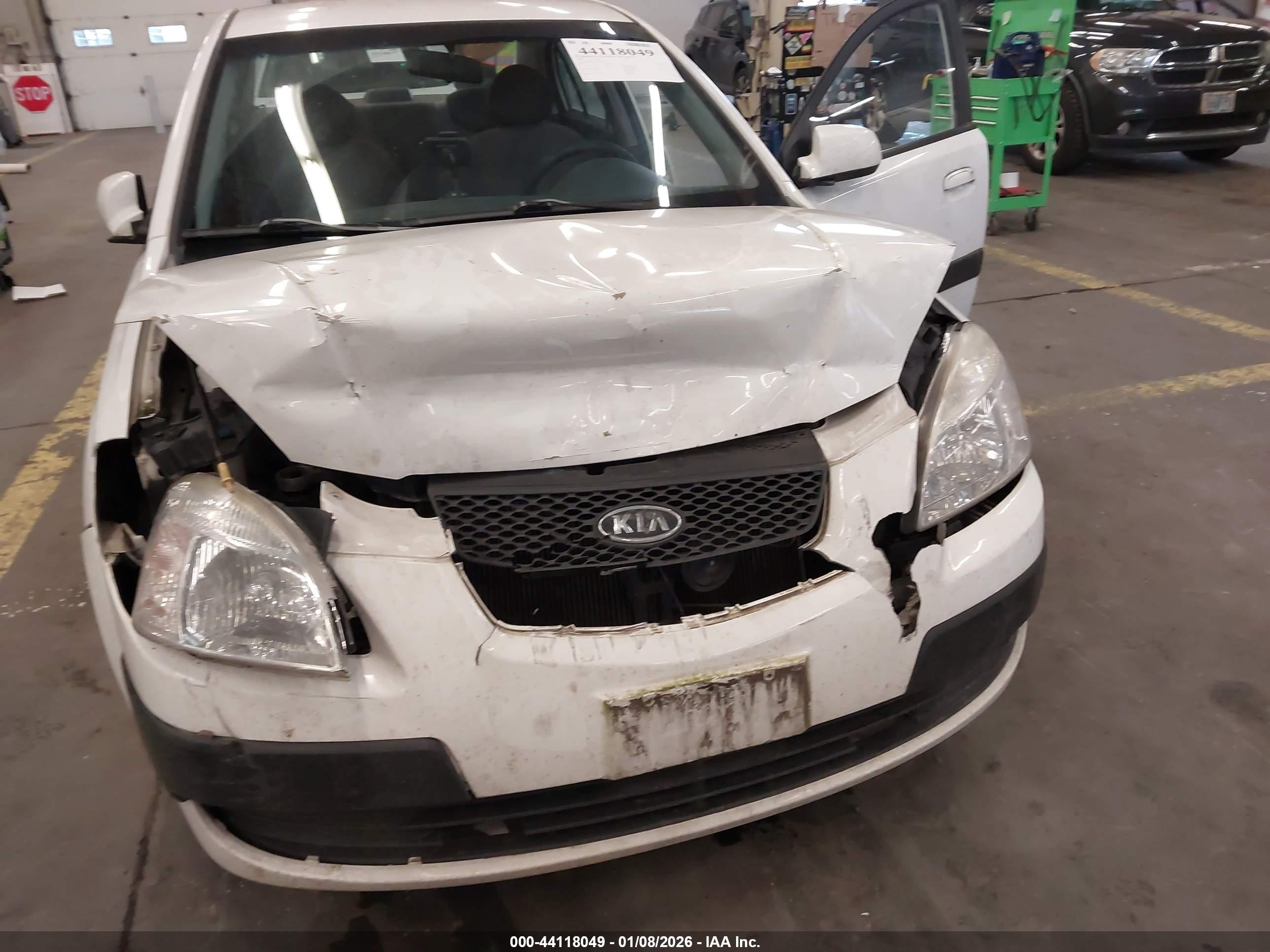 KIA RIO image 6