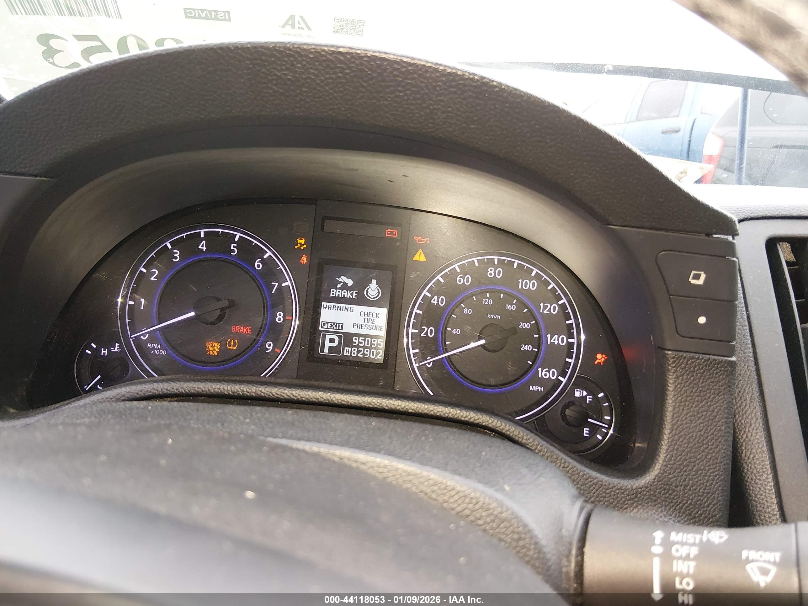 INFINITI G37 image 7