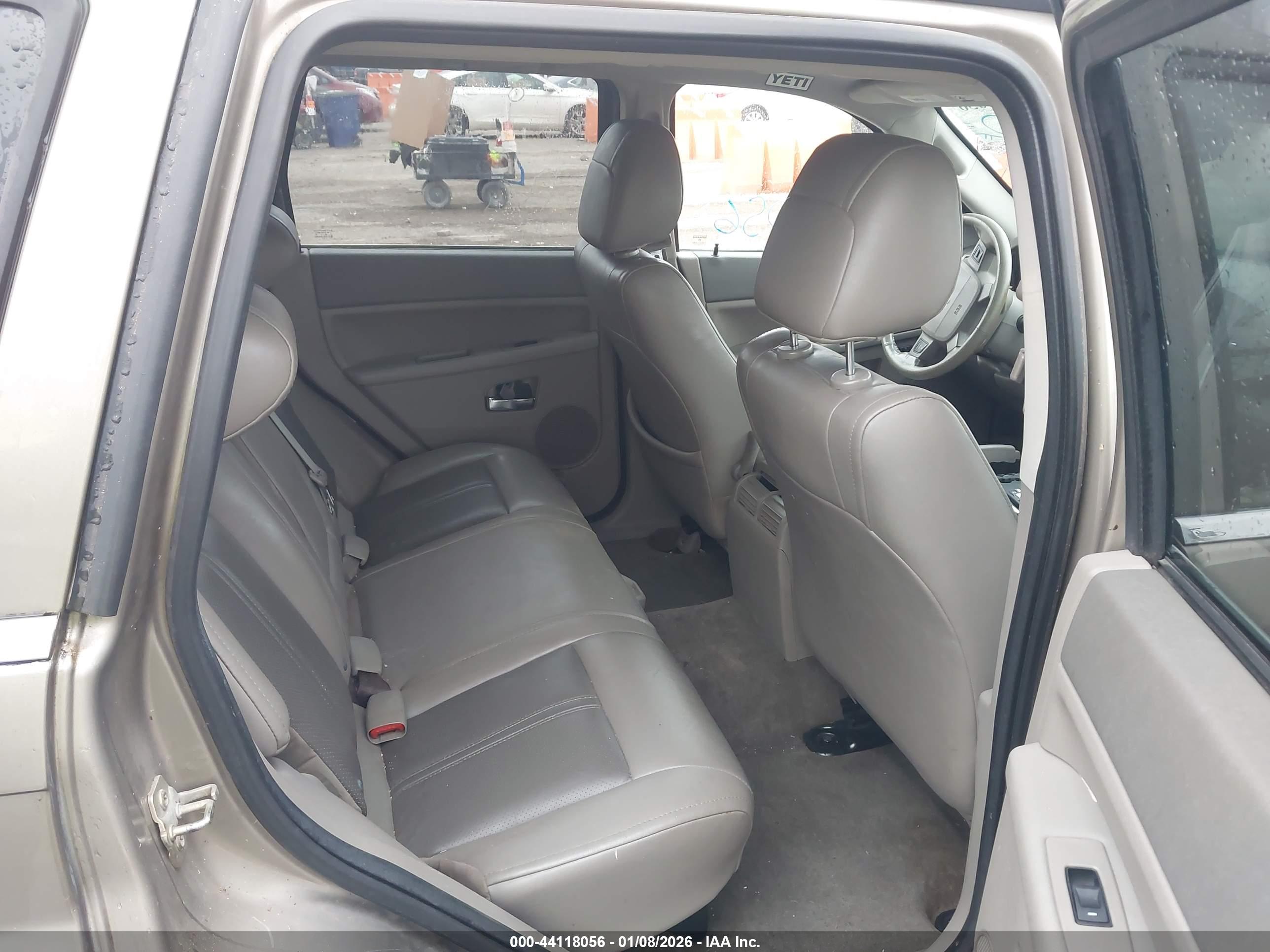 JEEP GRAND image 8