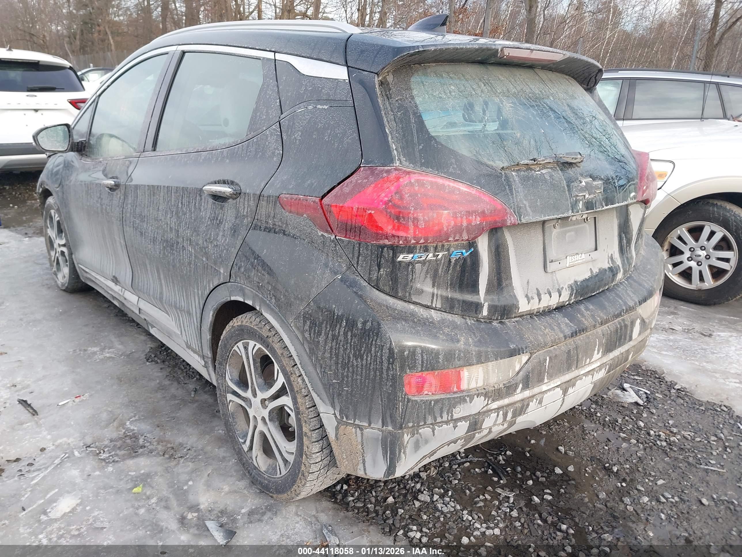 CHEVROLET BOLT image 3