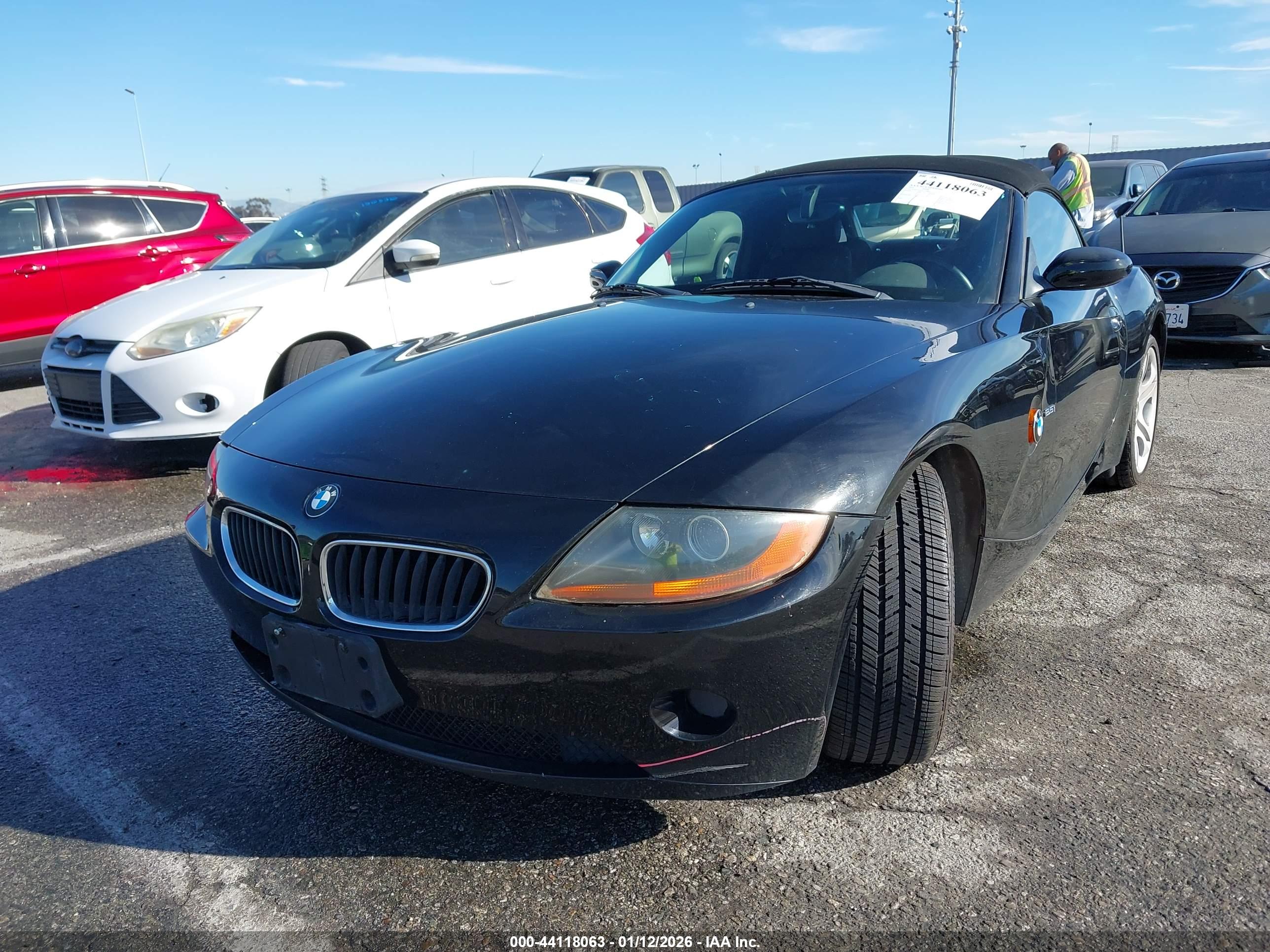 BMW Z4 image 2