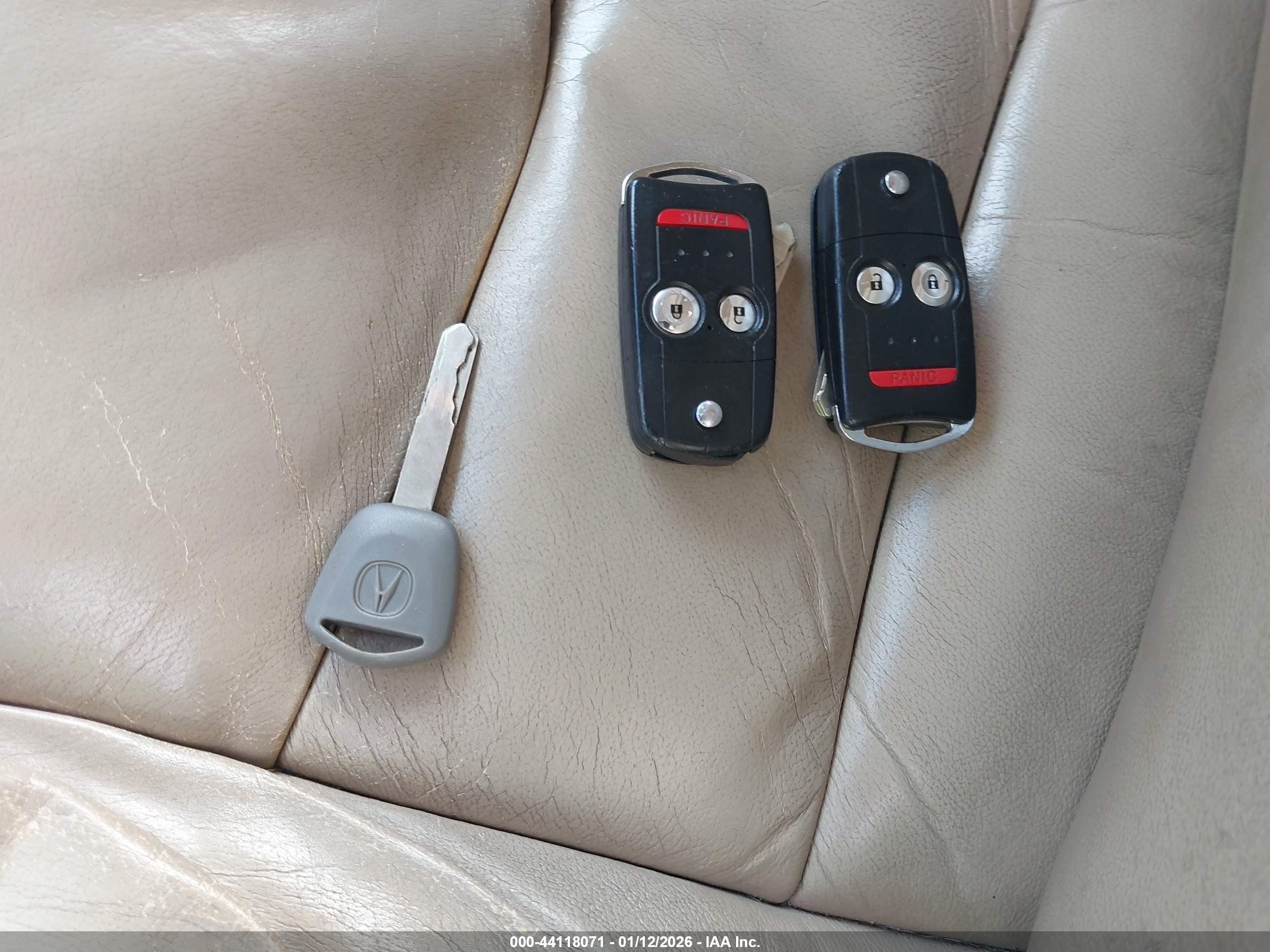 ACURA MDX image 11