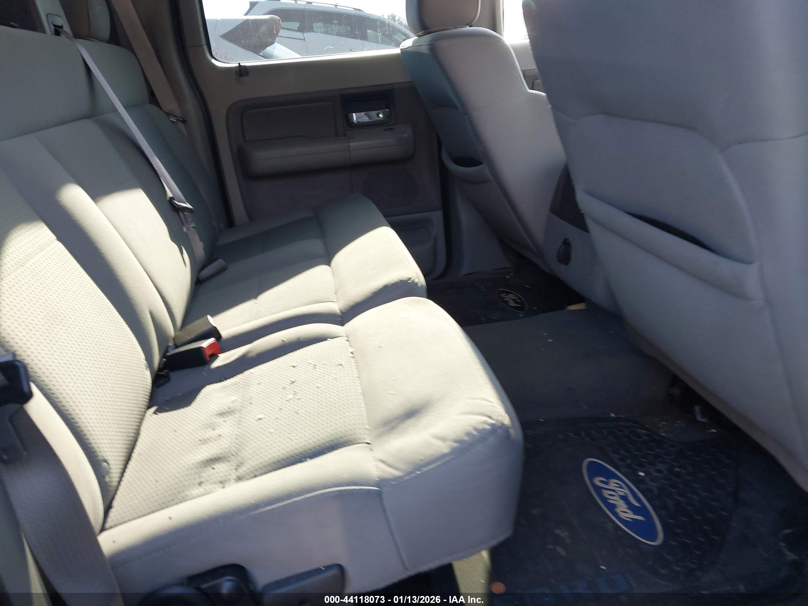 FORD F-150 image 8