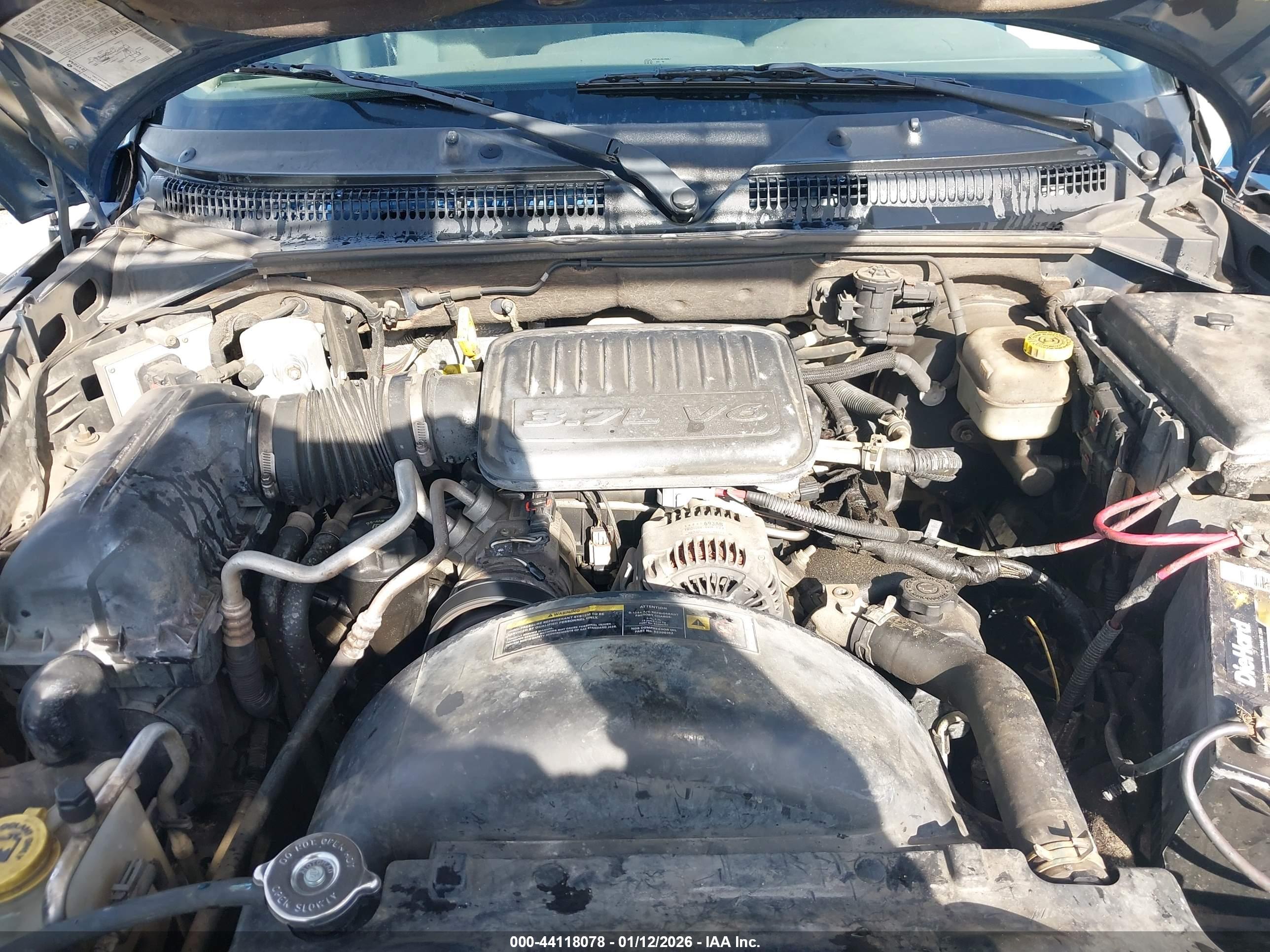 DODGE DAKOTA image 10