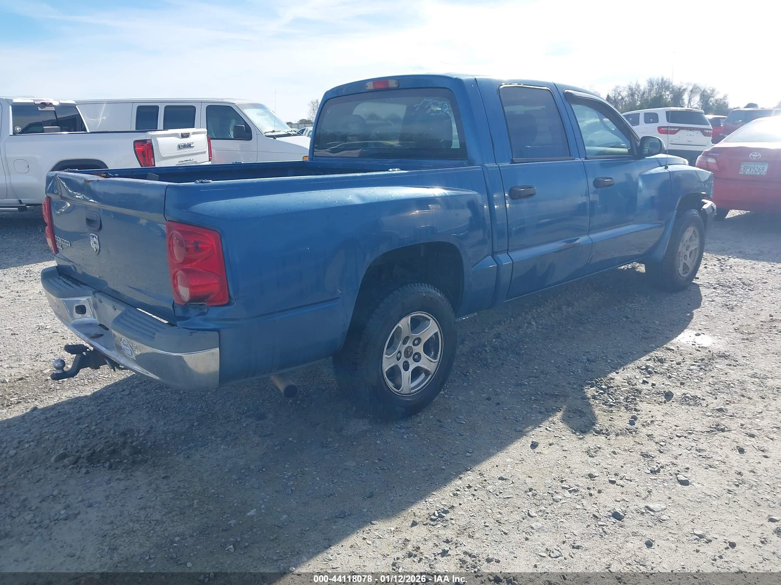 DODGE DAKOTA image 4
