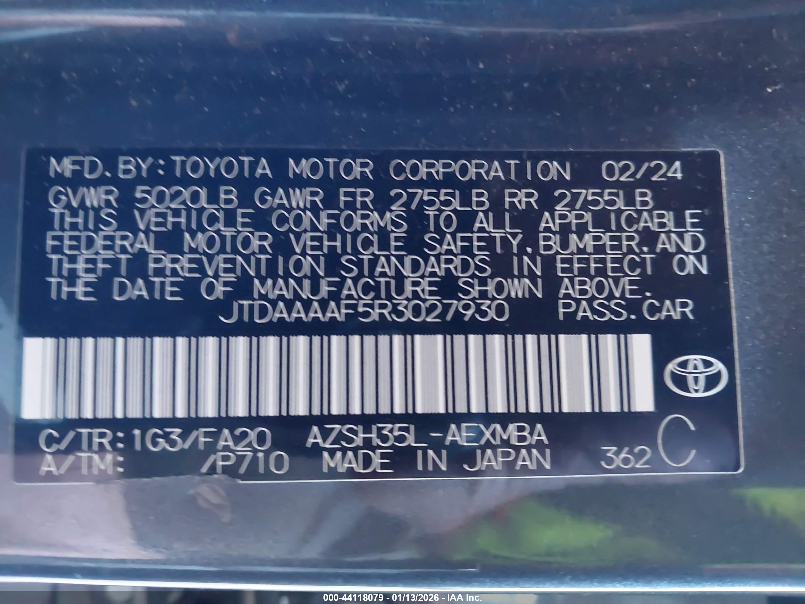 TOYOTA CROWN image 9