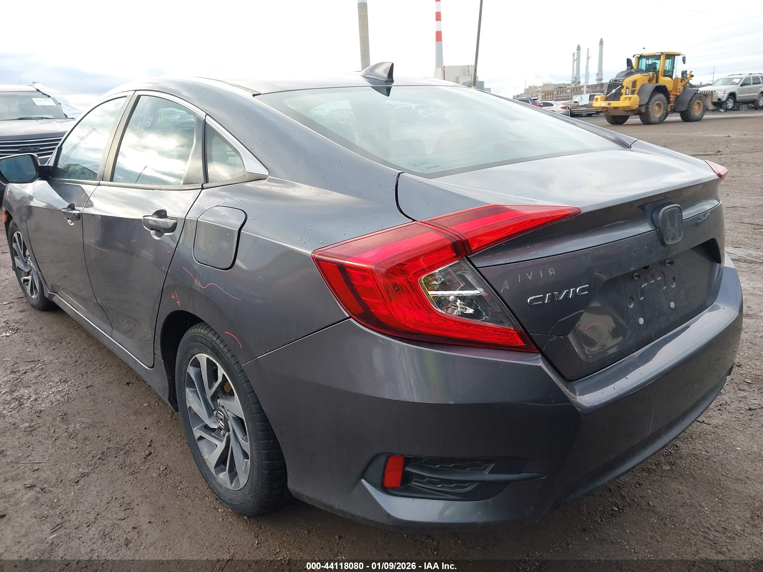 HONDA CIVIC image 3