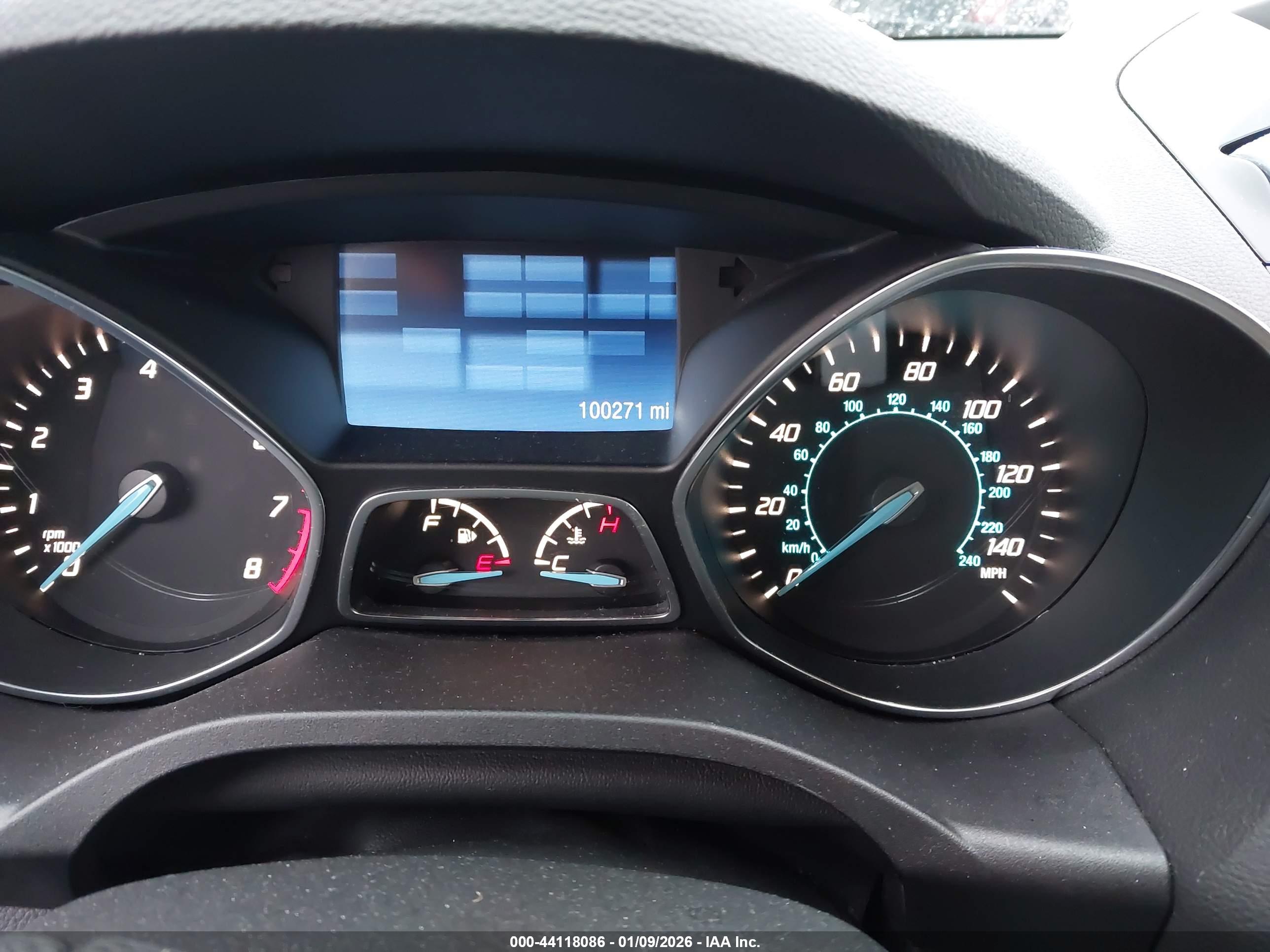 FORD ESCAPE image 7