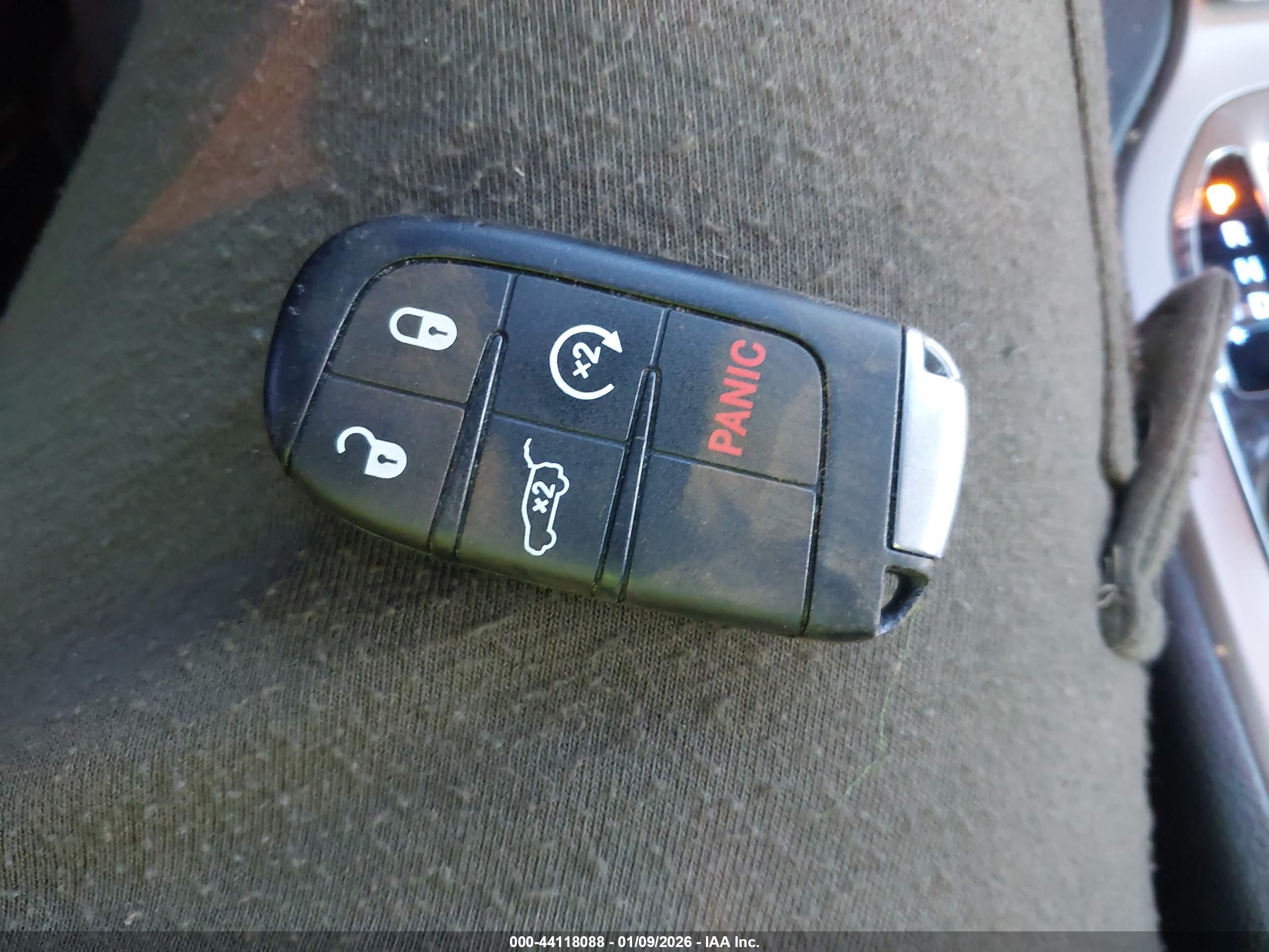 JEEP GRAND image 11