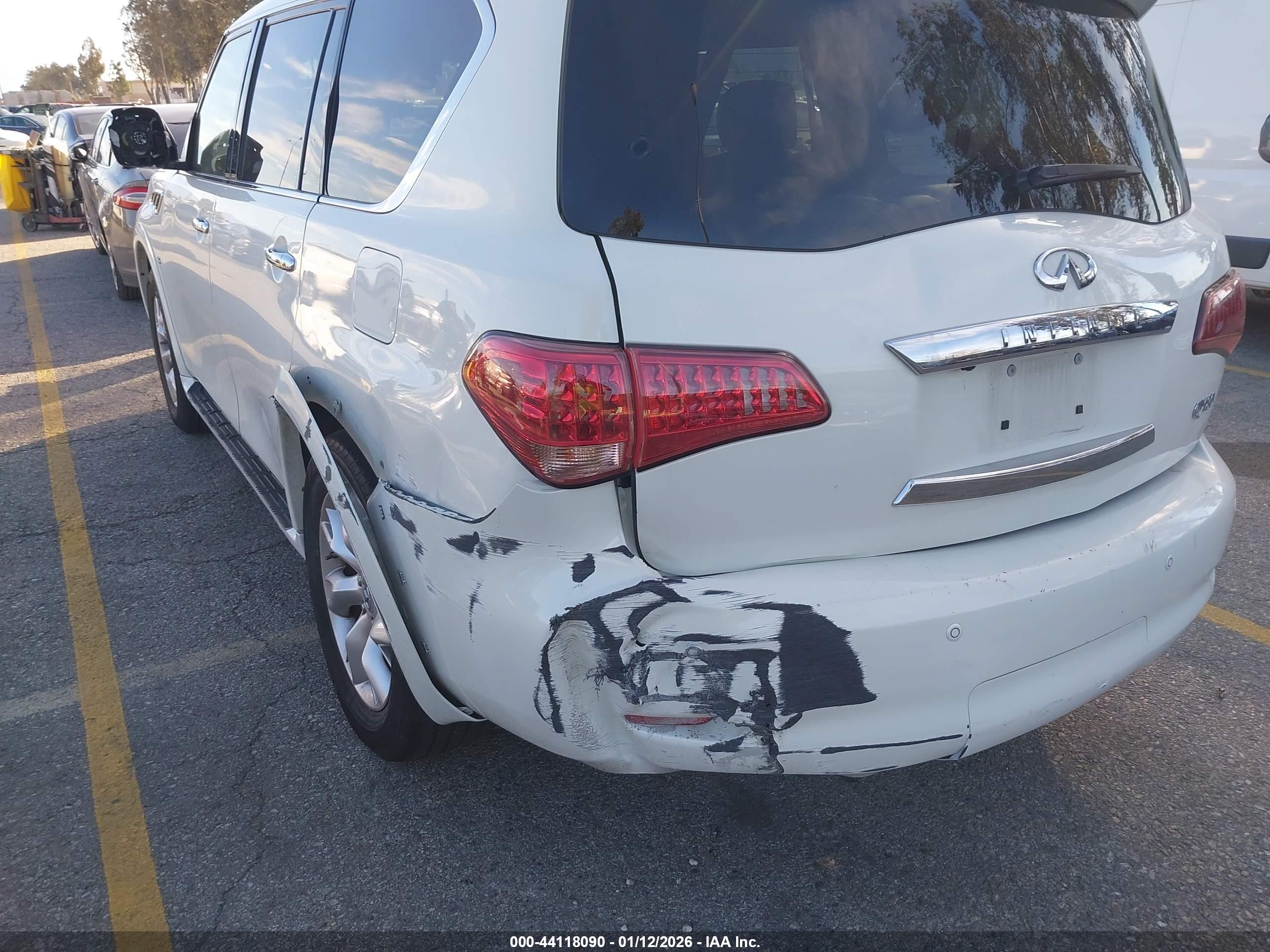 INFINITI QX80 image 6