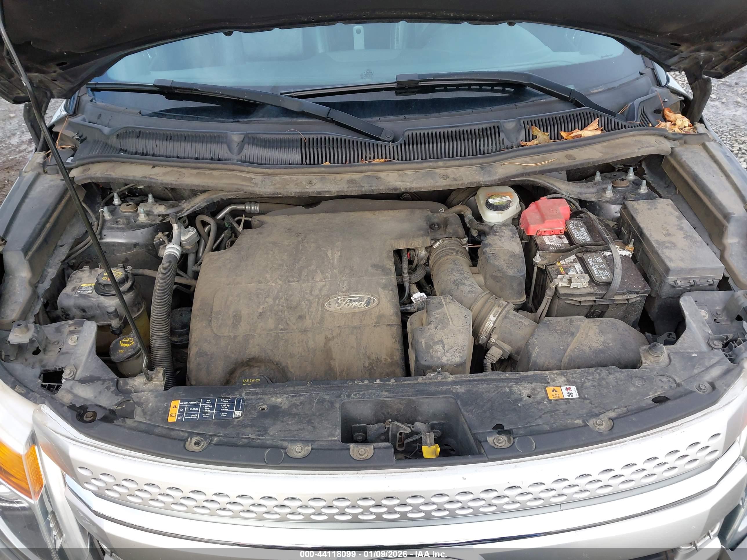 FORD EXPLORER image 10