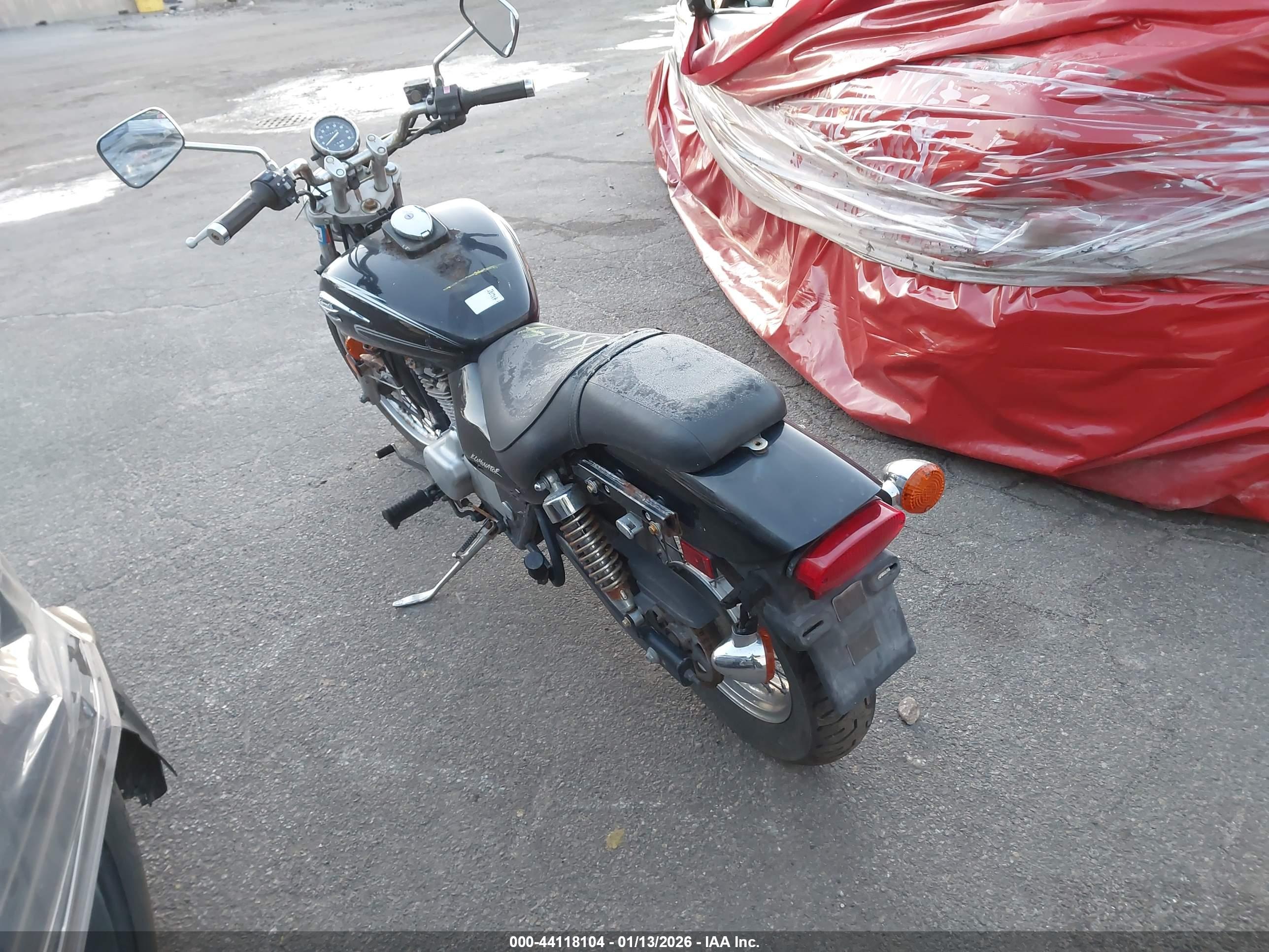 KAWASAKI BN125 image 3