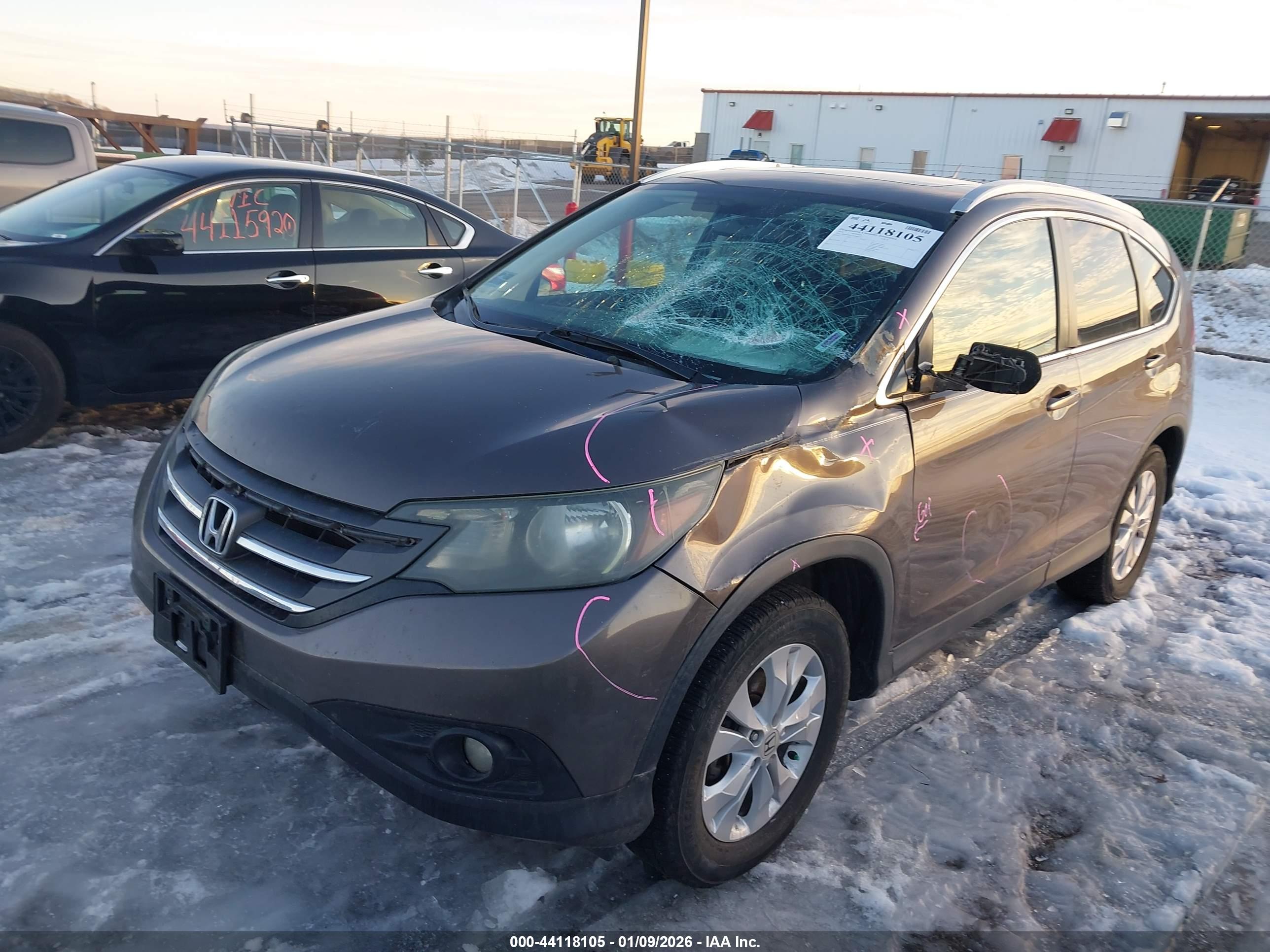 HONDA CR-V image 2