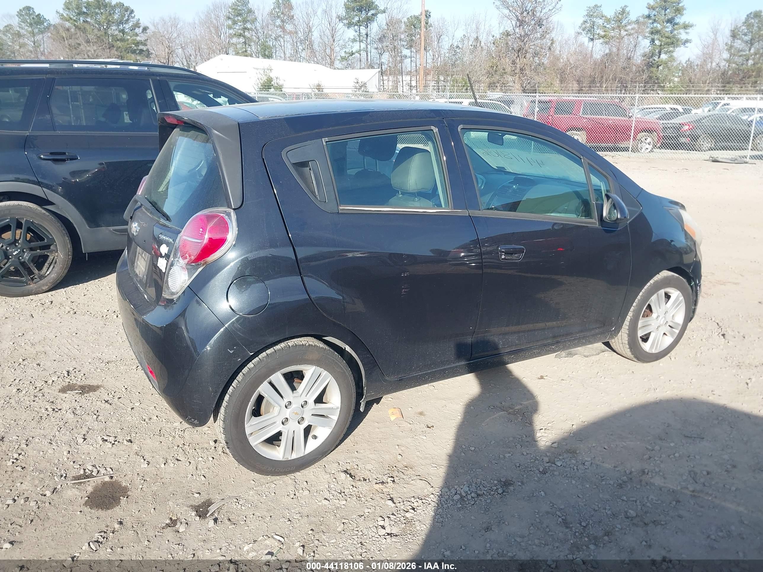CHEVROLET SPARK image 4