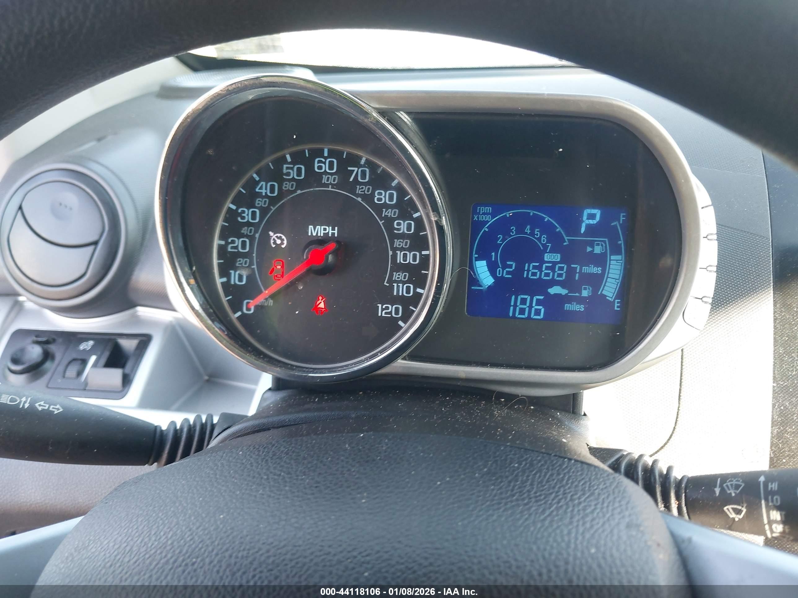 CHEVROLET SPARK image 7