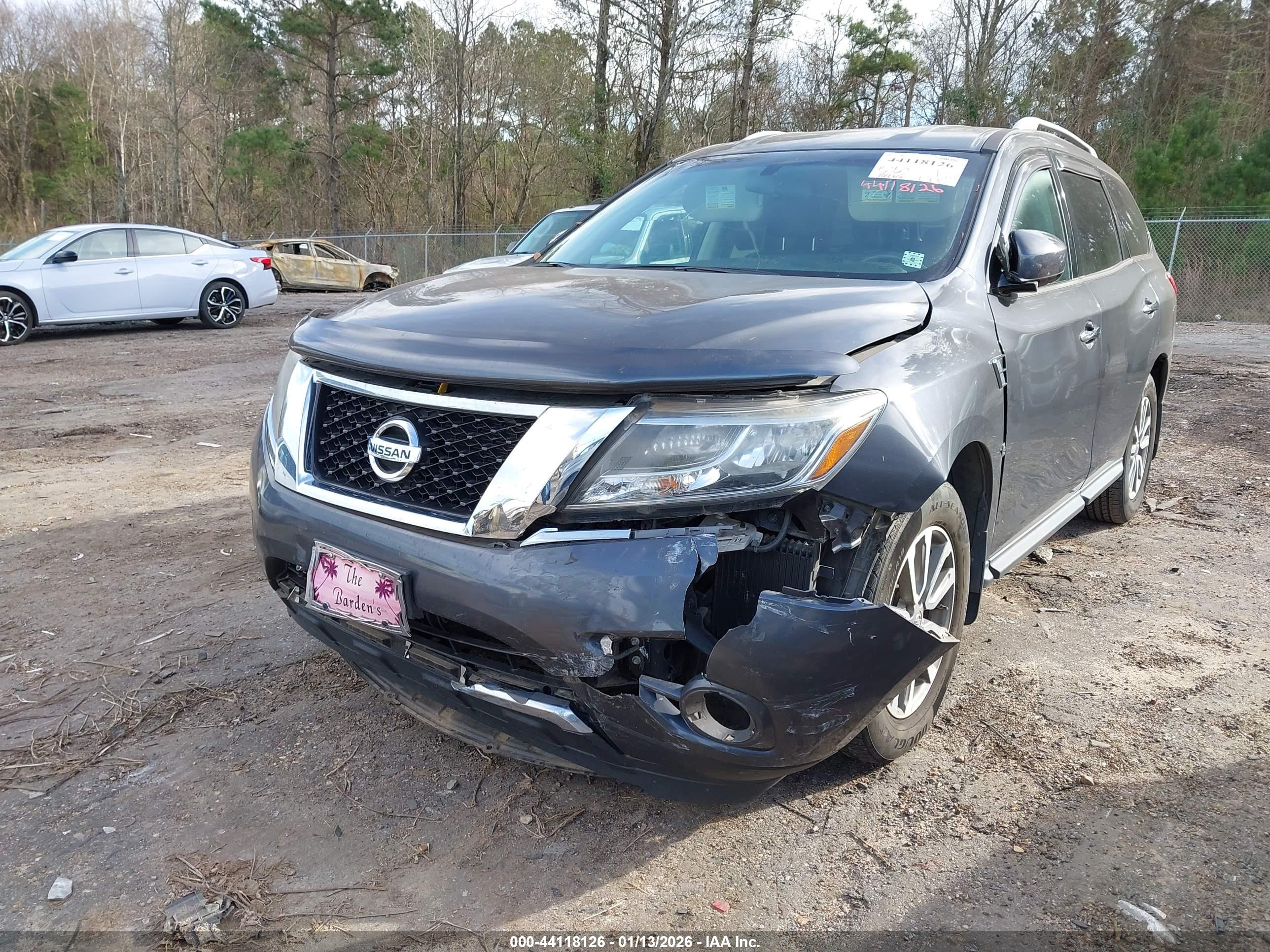 NISSAN PATHFINDER image 6