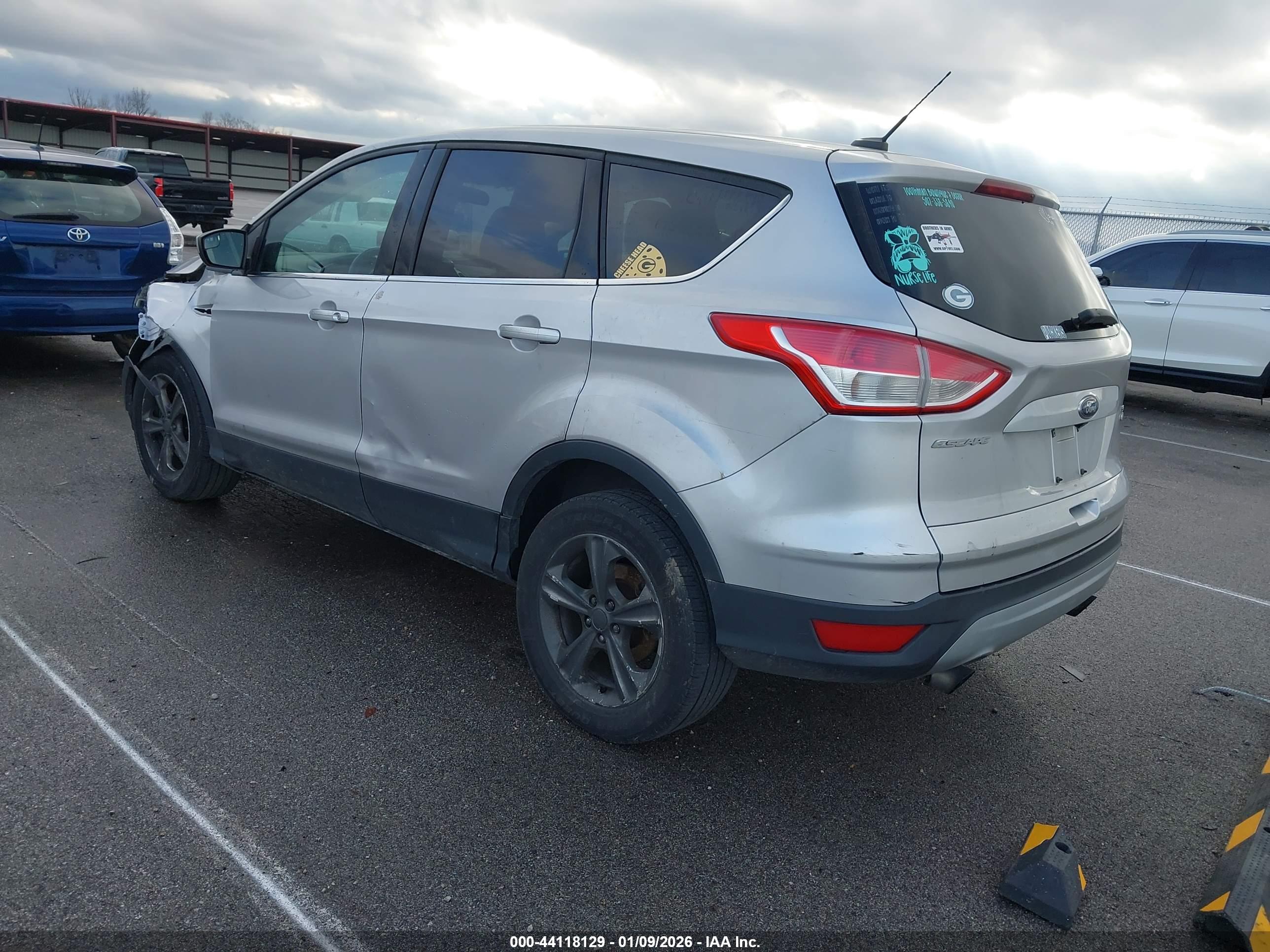 FORD ESCAPE image 3