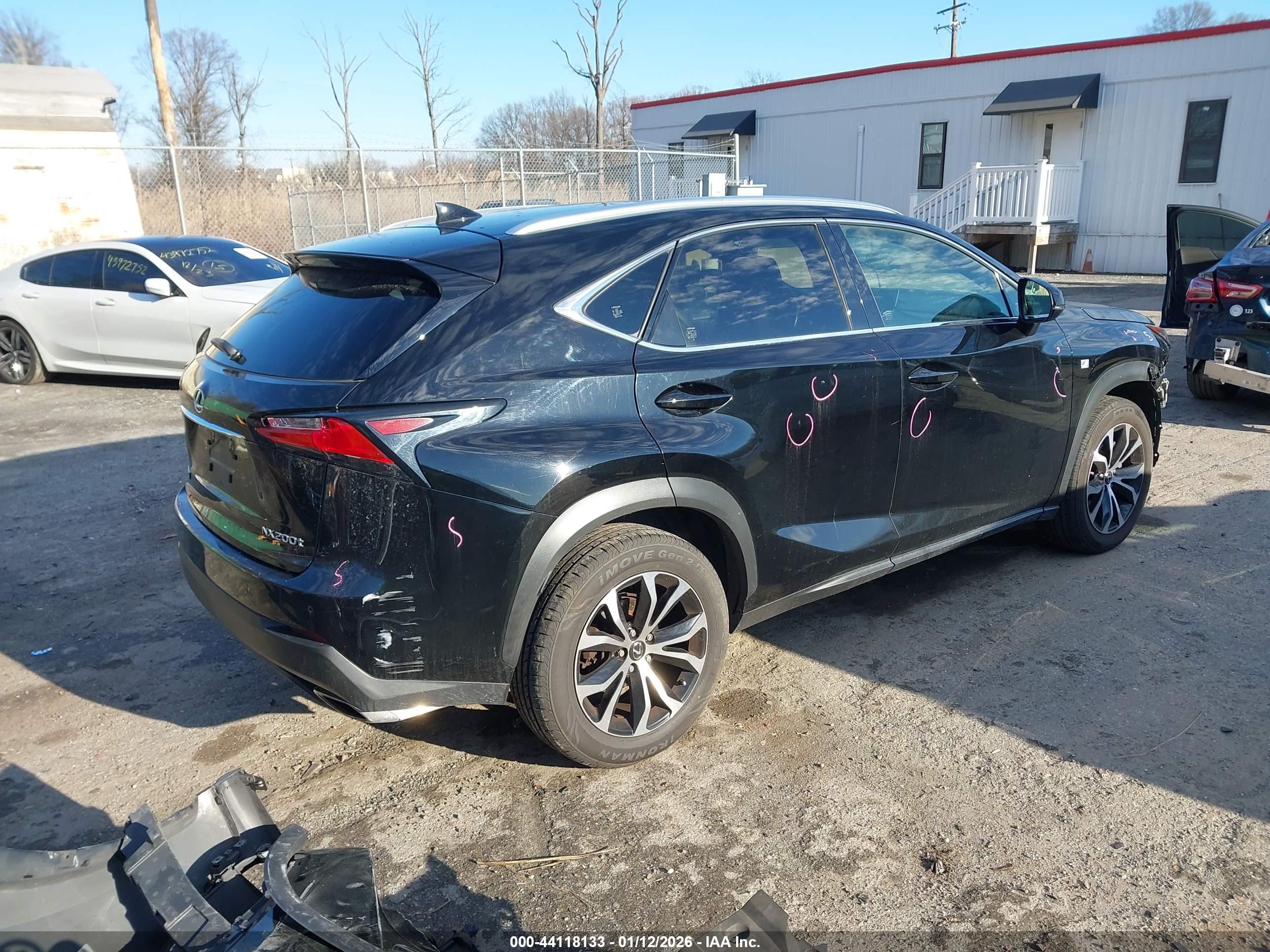LEXUS NX image 4