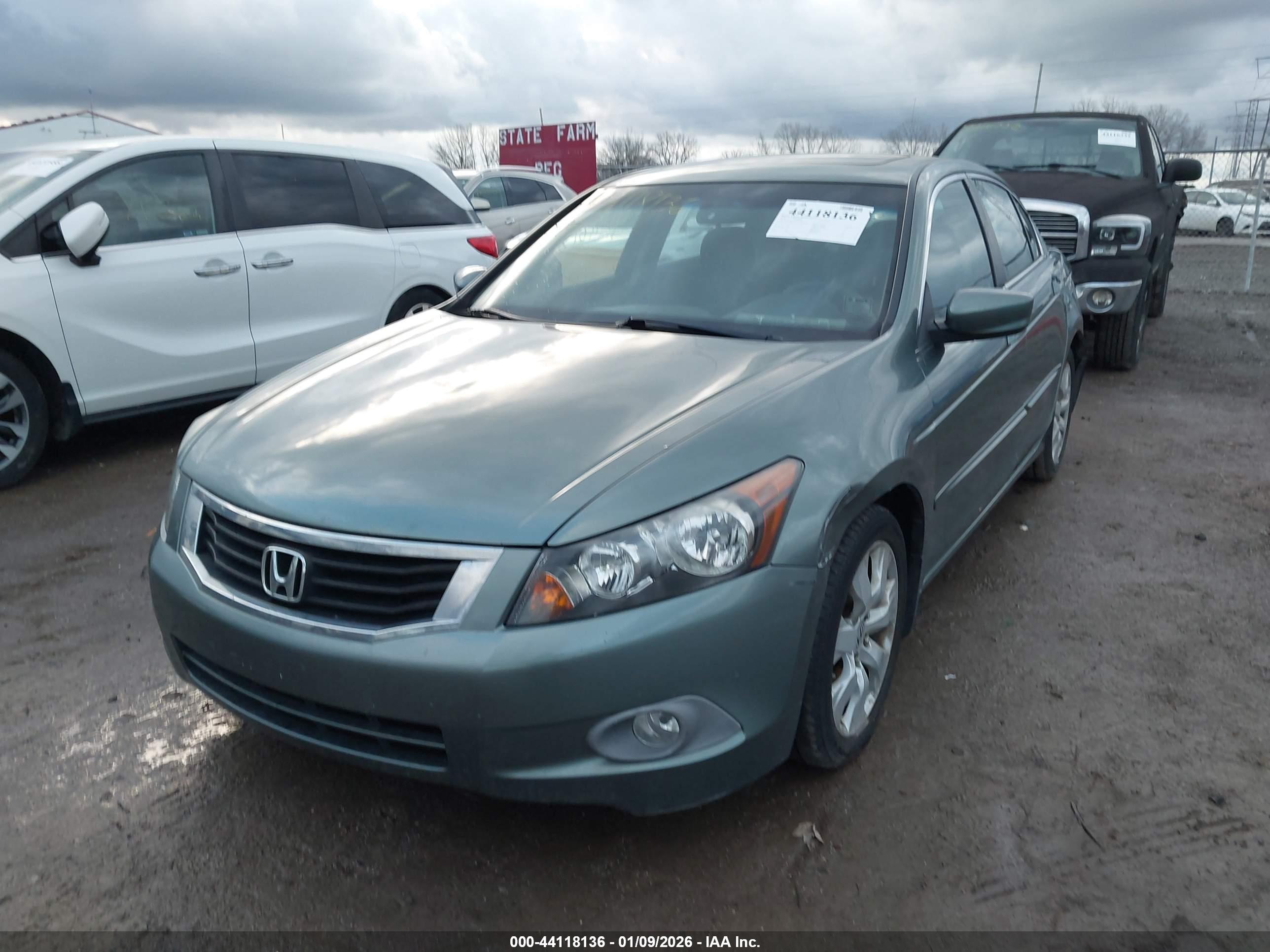 HONDA ACCORD image 2