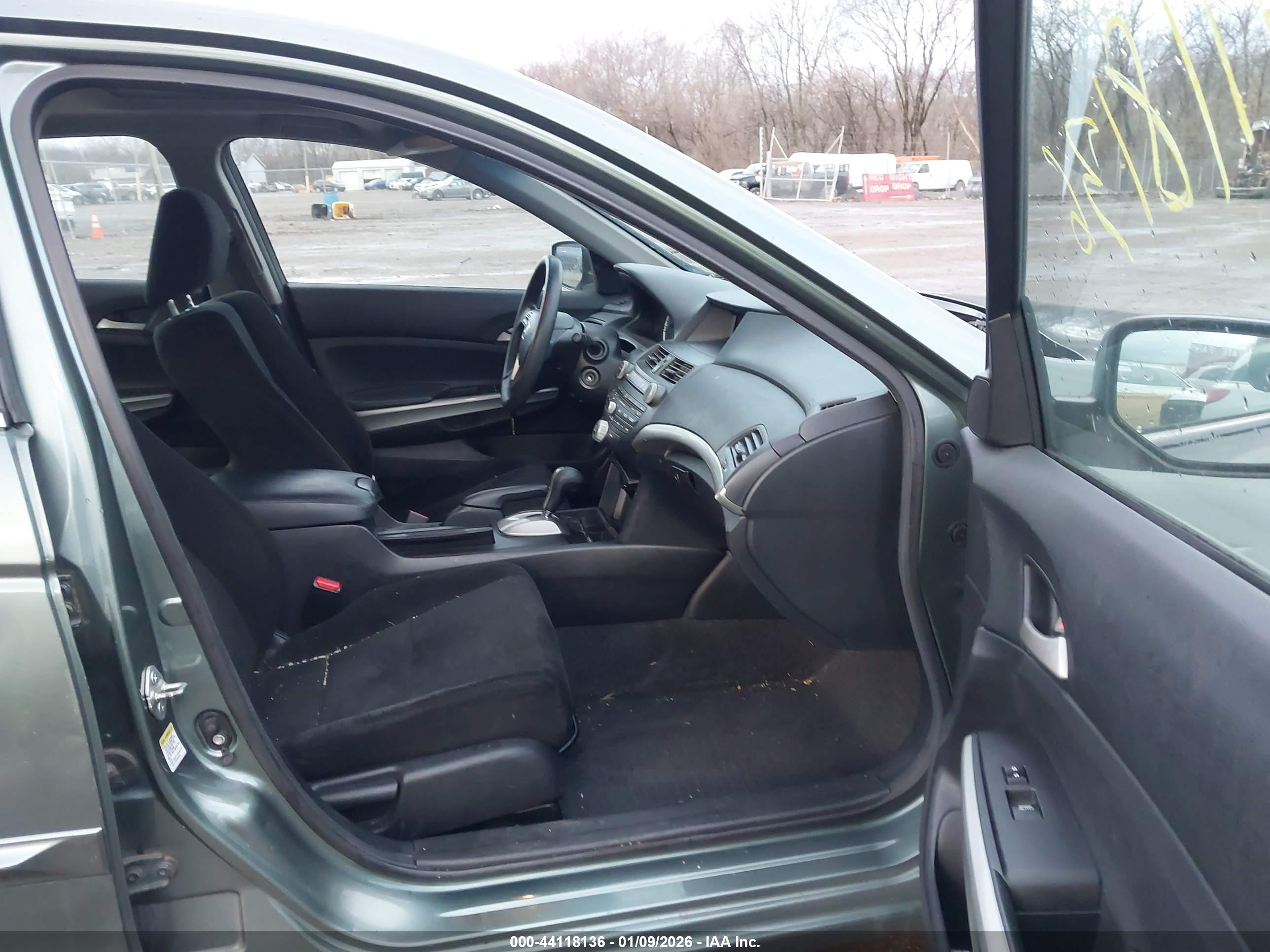 HONDA ACCORD image 5