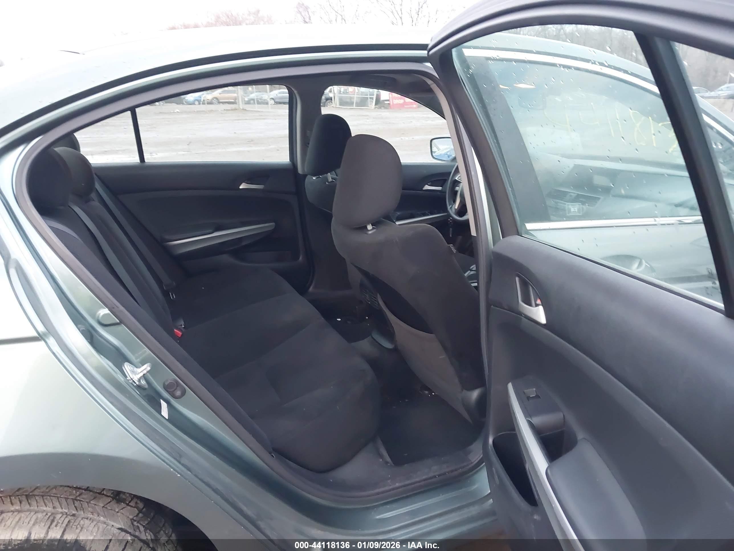 HONDA ACCORD image 8