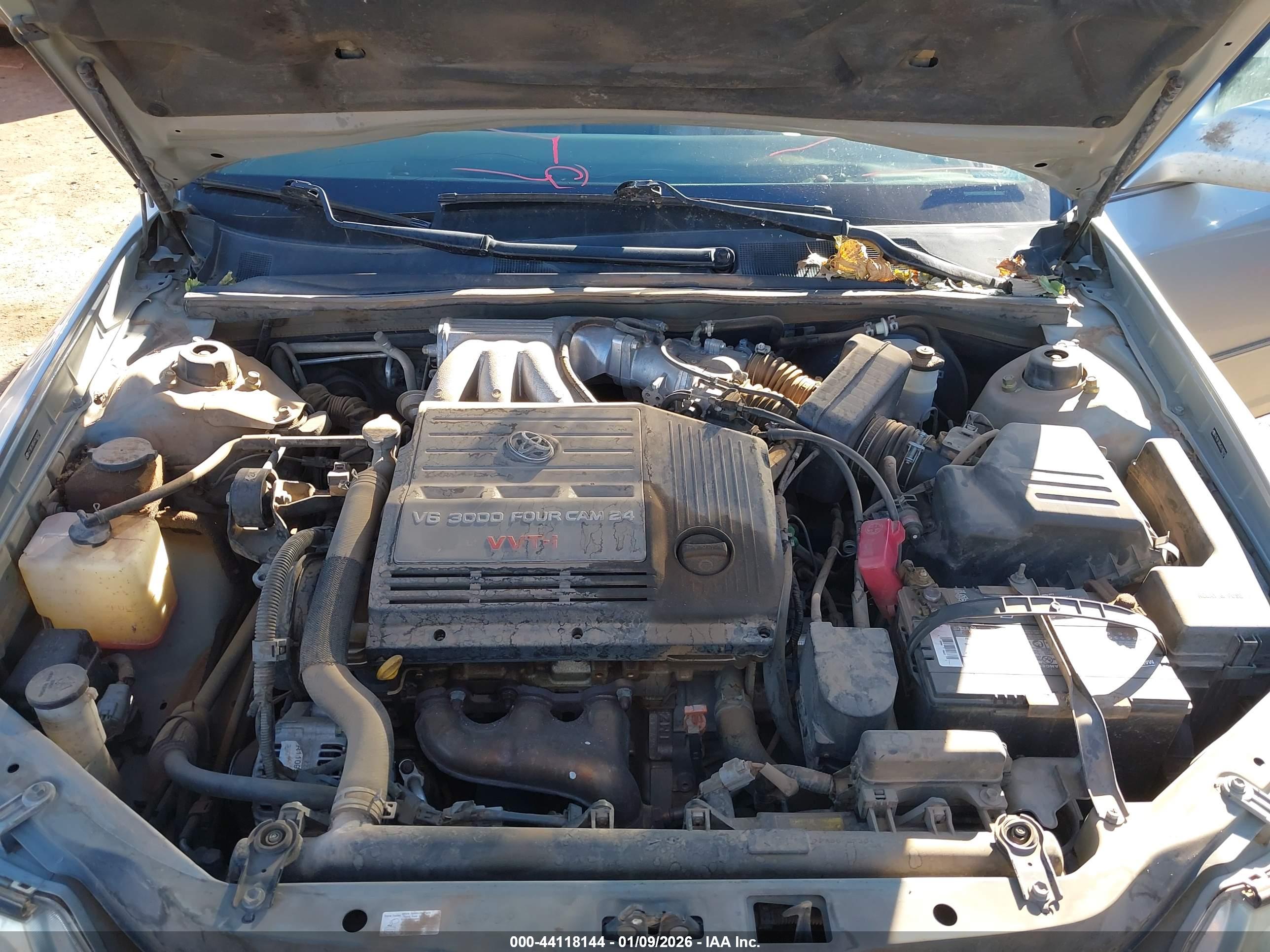 TOYOTA AVALON image 10