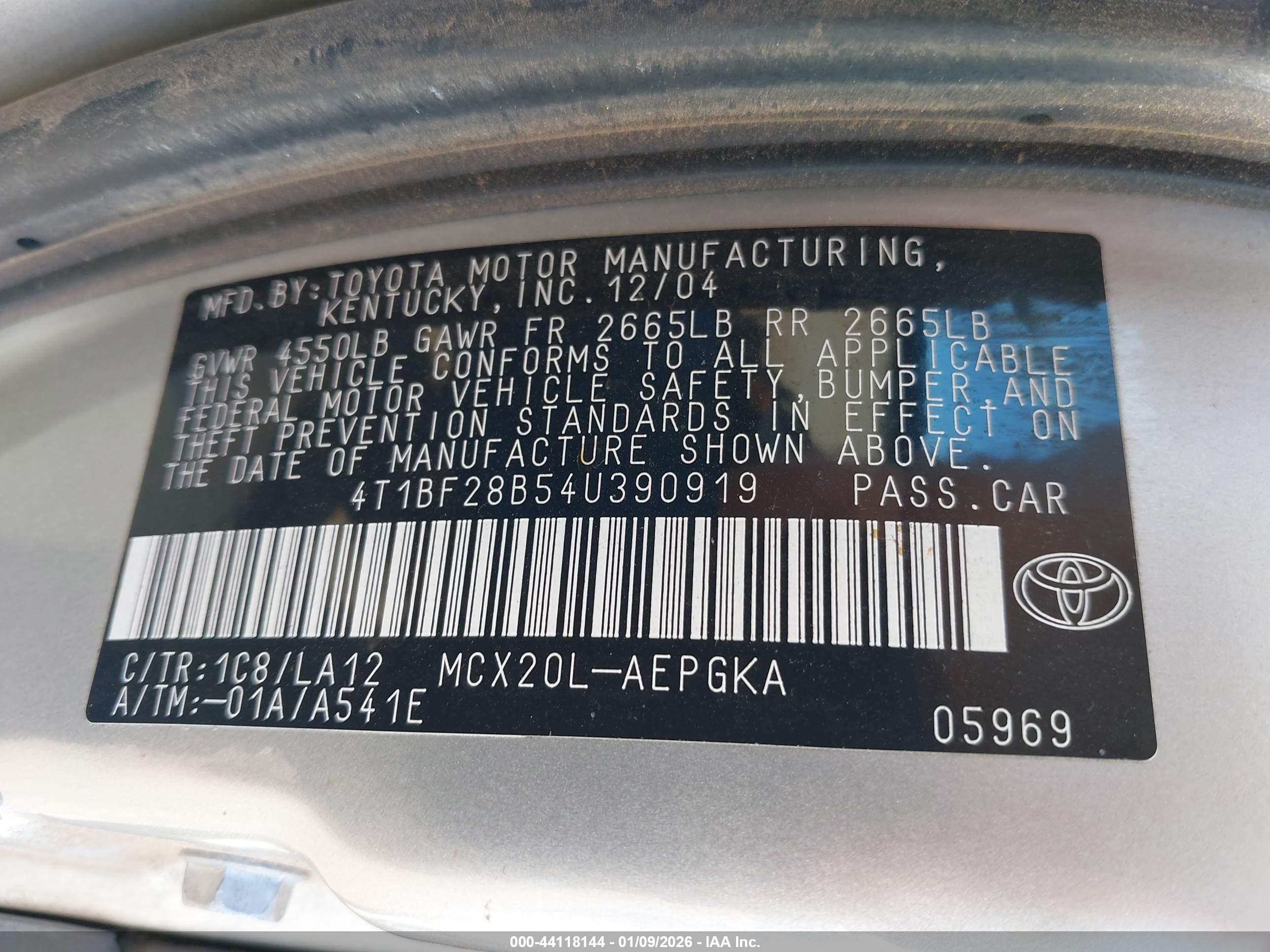 TOYOTA AVALON image 9